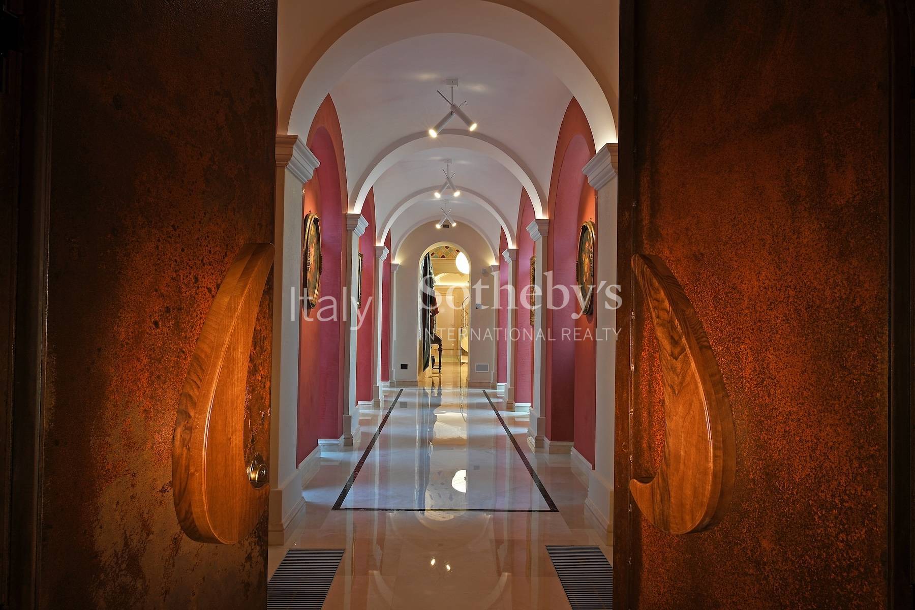  Splendid residence with swimming pool in the centre of Cherasco - 物件實景