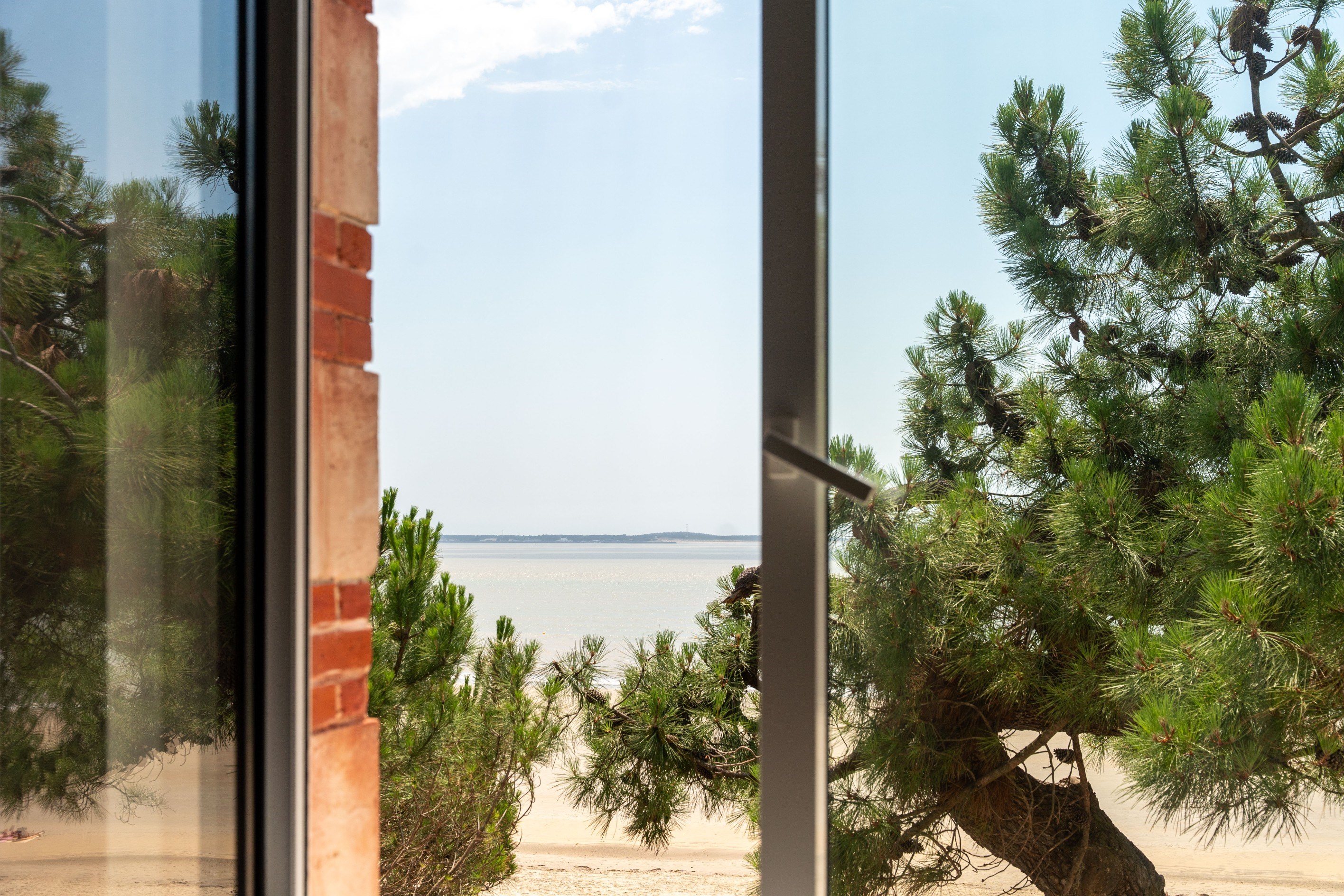  EXCEPTIONAL APARTMENT WITH PANORAMIC SEA VIEWS OVER GRANDE CONCHE BEACH - 物件實景