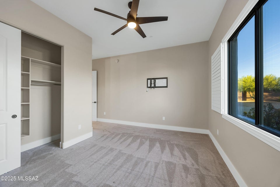 Oro Valley, Arizona, 85742, United States, 4 Bedrooms Bedrooms, ,4 BathroomsBathrooms,Residential,For Sale,1978963