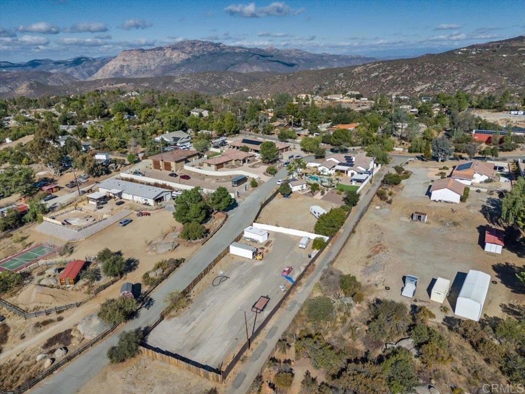 Alpine, California, 91901, United States, 4 Bedrooms Bedrooms, ,4 BathroomsBathrooms,Residential,For Sale,1905868
