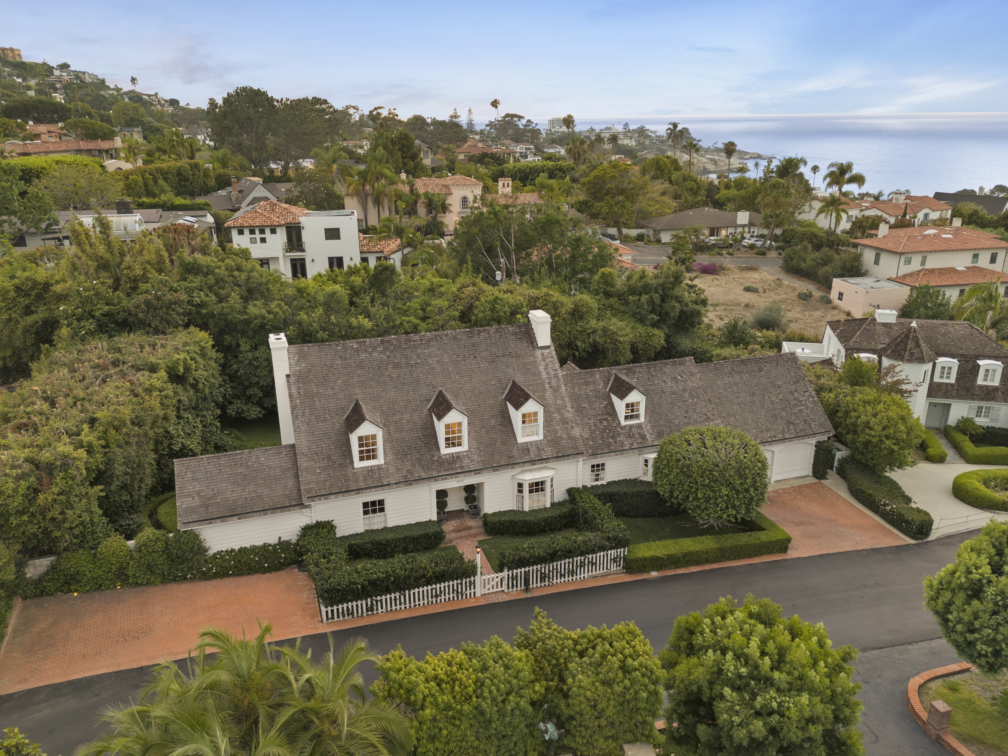  7716 Lookout Drive, San Diego, CA 92037 - 物件實景