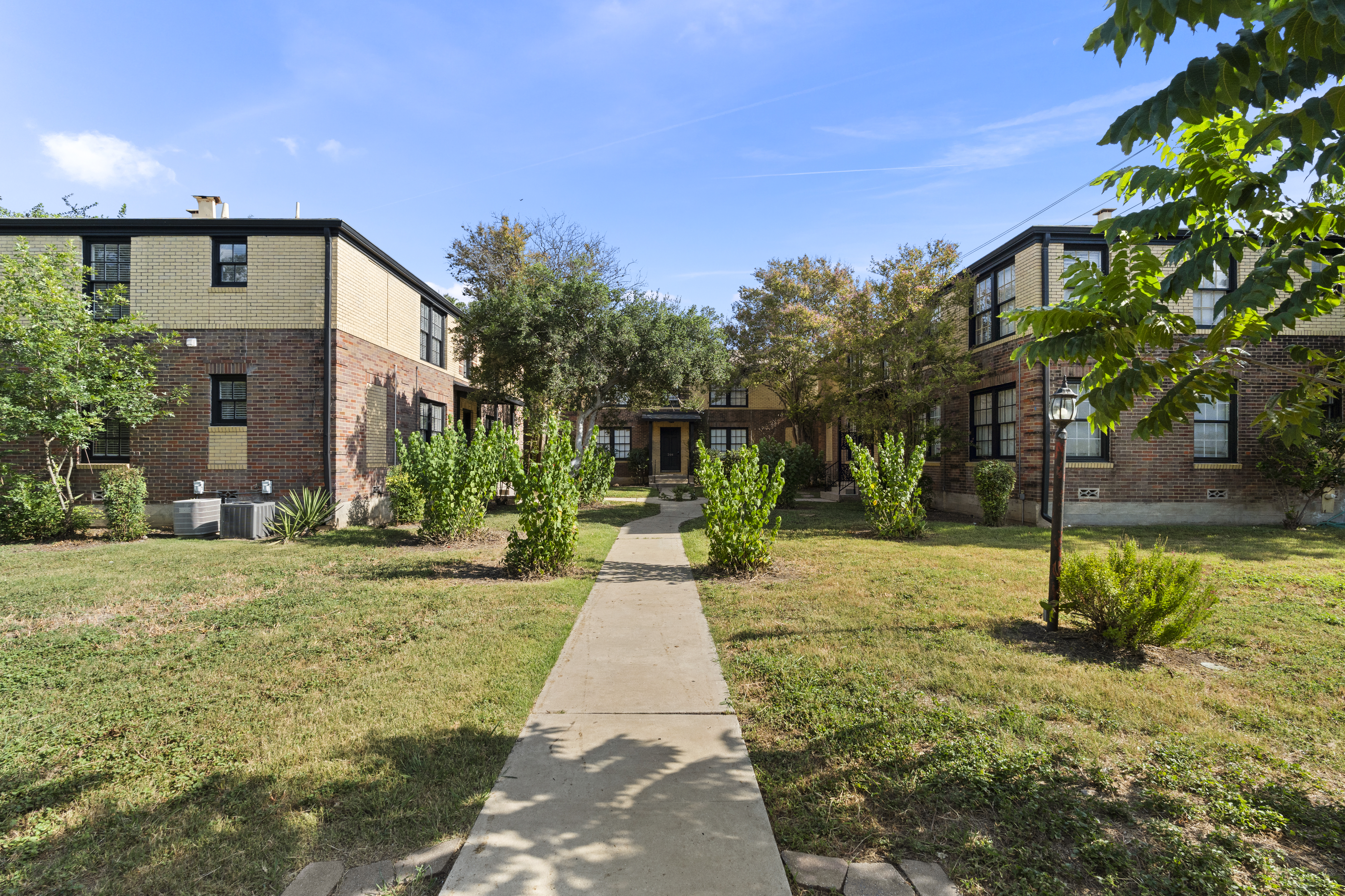  Exceptional 12-Unit Multifamily Investment Opportunity in Historic Monte Vista - 物件實景