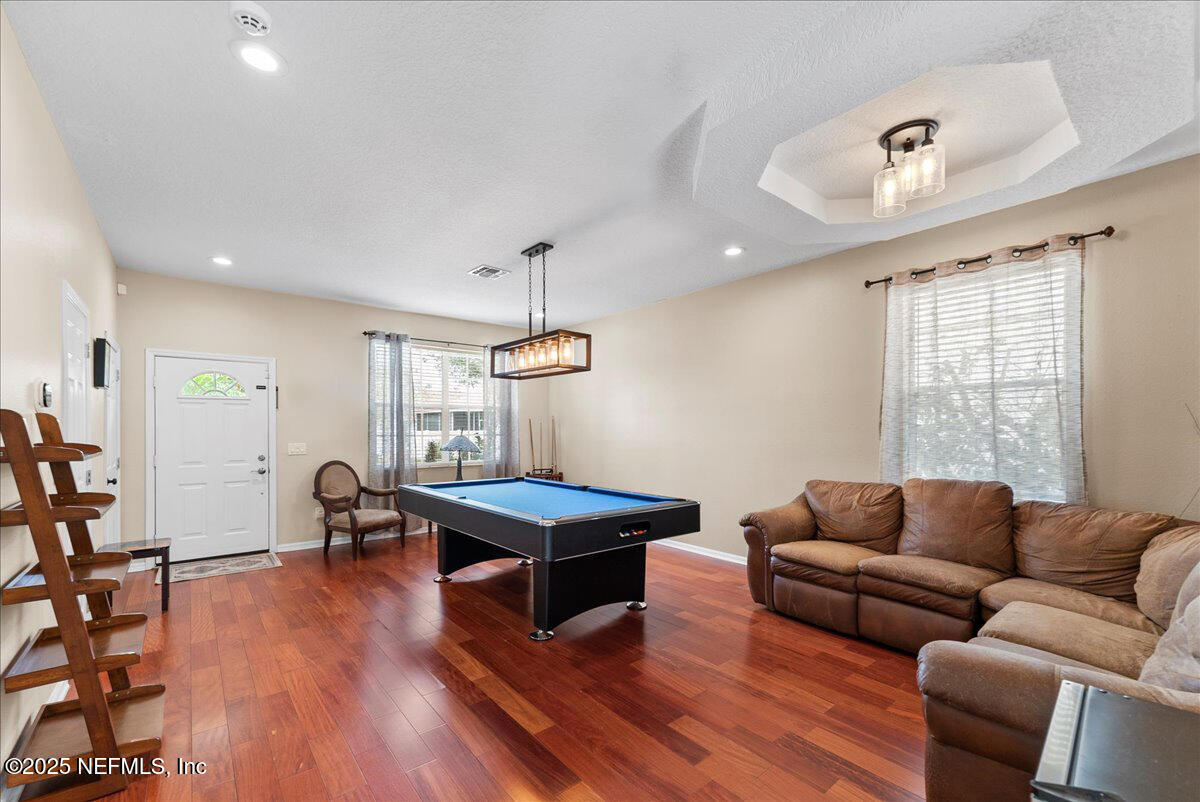 Orlando, Florida, 32825, United States, 3 Bedrooms Bedrooms, ,3 BathroomsBathrooms,Residential,For Sale,1975410