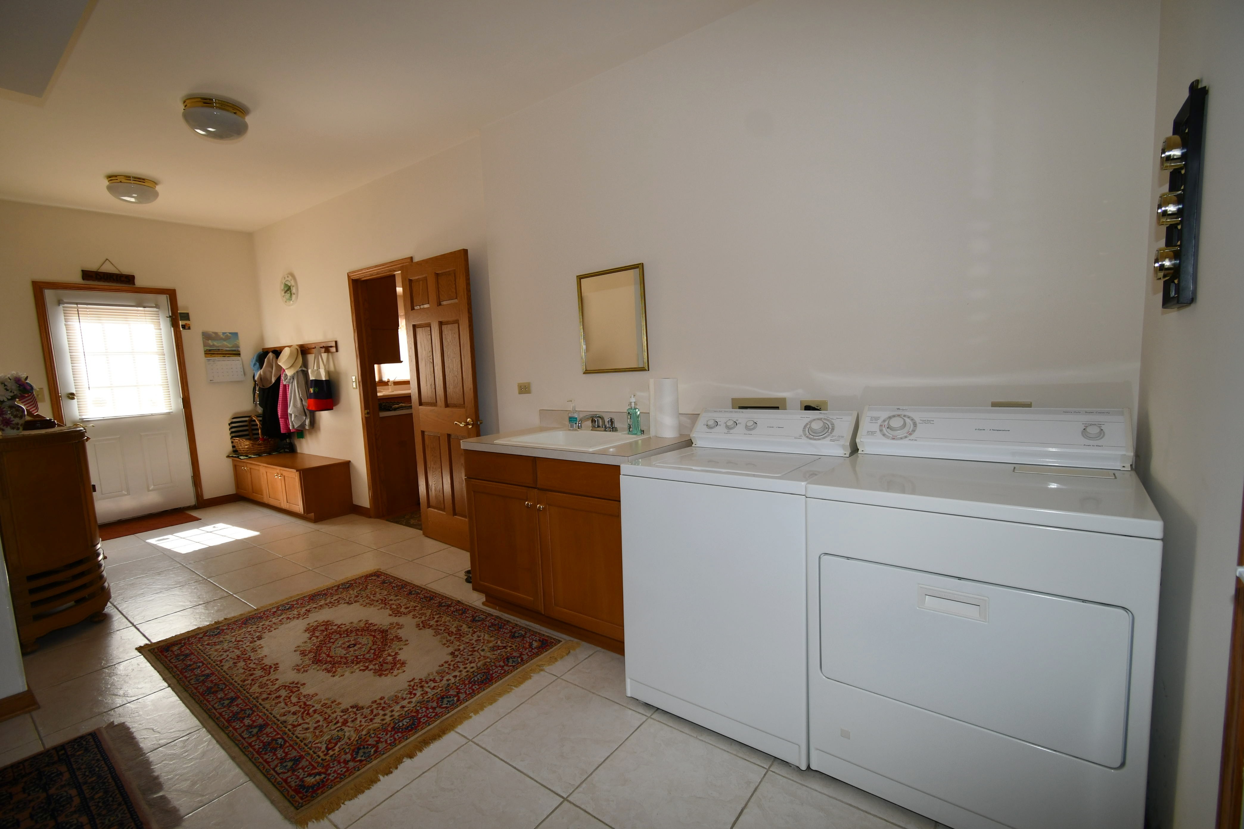 Hawthorn Woods, Illinois, 60047, United States, 4 Bedrooms Bedrooms, ,4 BathroomsBathrooms,Residential,For Sale,1895199