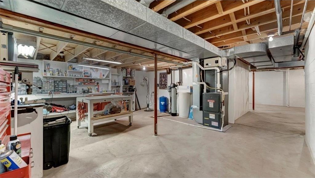 Saint Cloud, Minnesota, 56301, United States, 2 Bedrooms Bedrooms, ,3 BathroomsBathrooms,Residential,For Sale,1978189