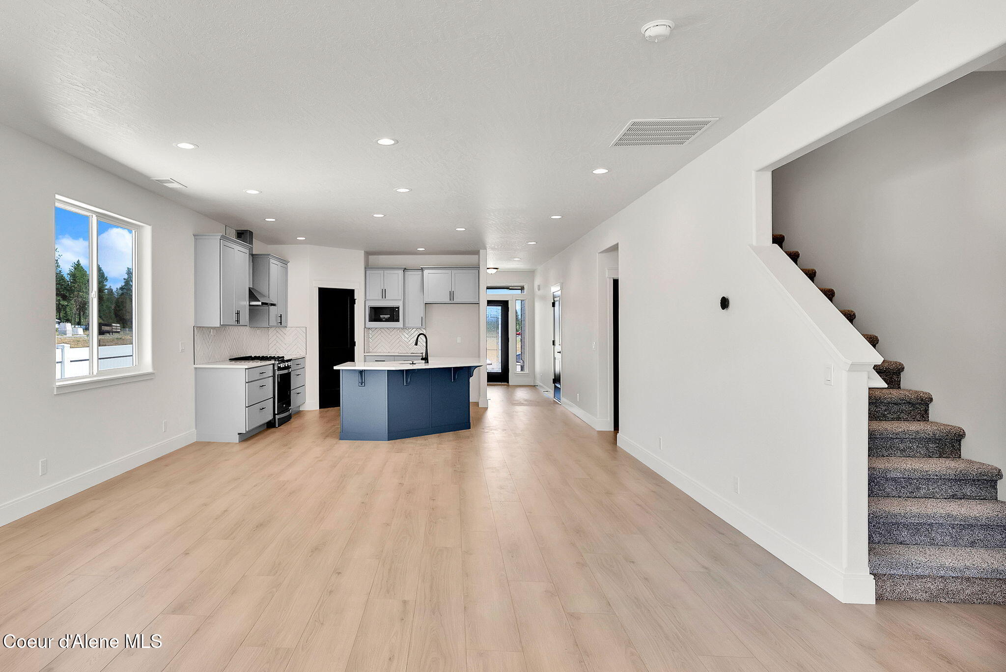 Rathdrum, Idaho, 83858, United States, 3 Bedrooms Bedrooms, ,Residential,For Sale,1999026