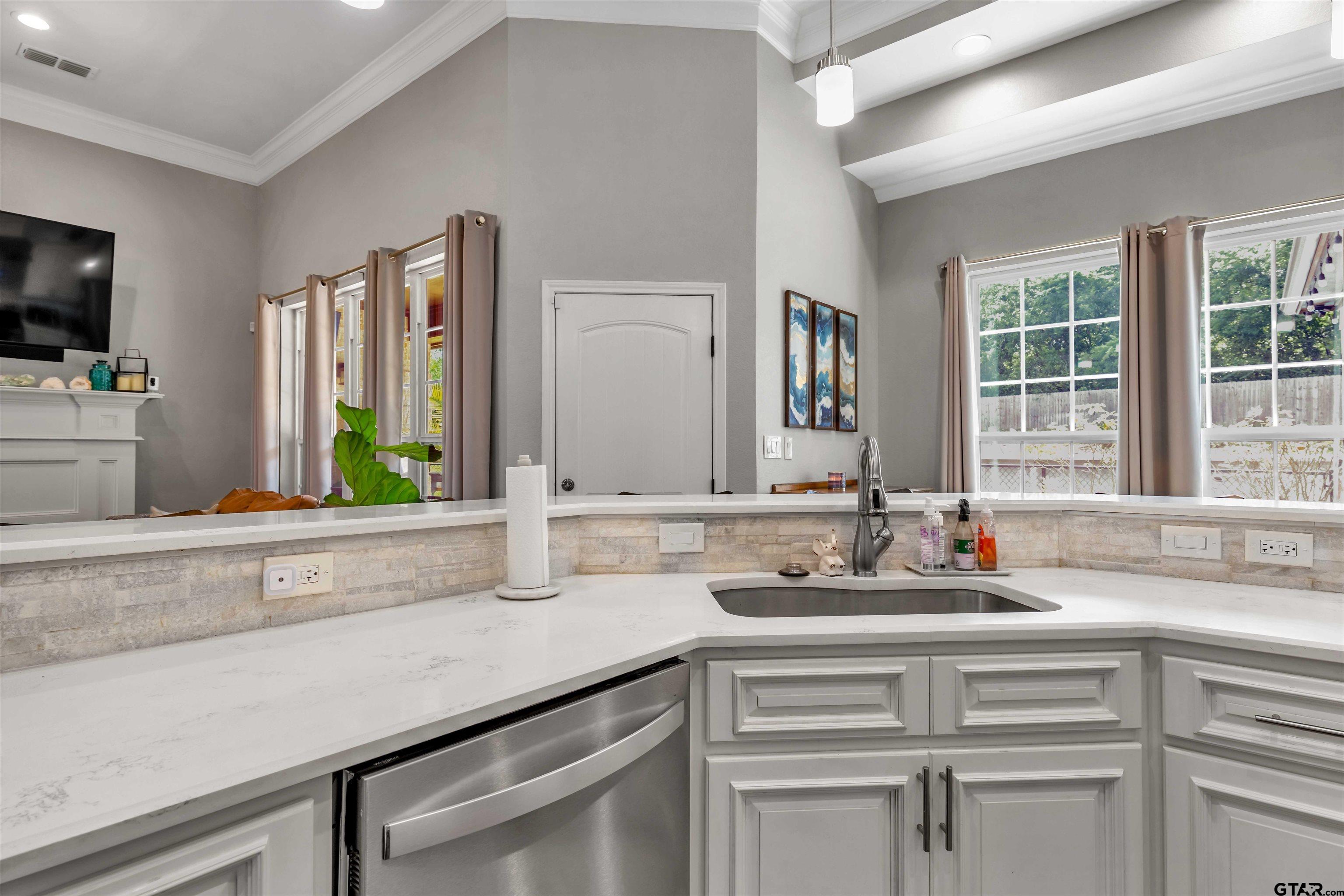 Bullard, Texas, 75757, United States, 4 Bedrooms Bedrooms, ,3 BathroomsBathrooms,Residential,For Sale,1856834