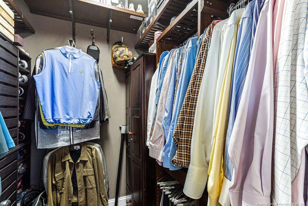 Fayetteville, North Carolina, 28312, United States, 5 Bedrooms Bedrooms, ,4 BathroomsBathrooms,Residential,For Sale,2001884