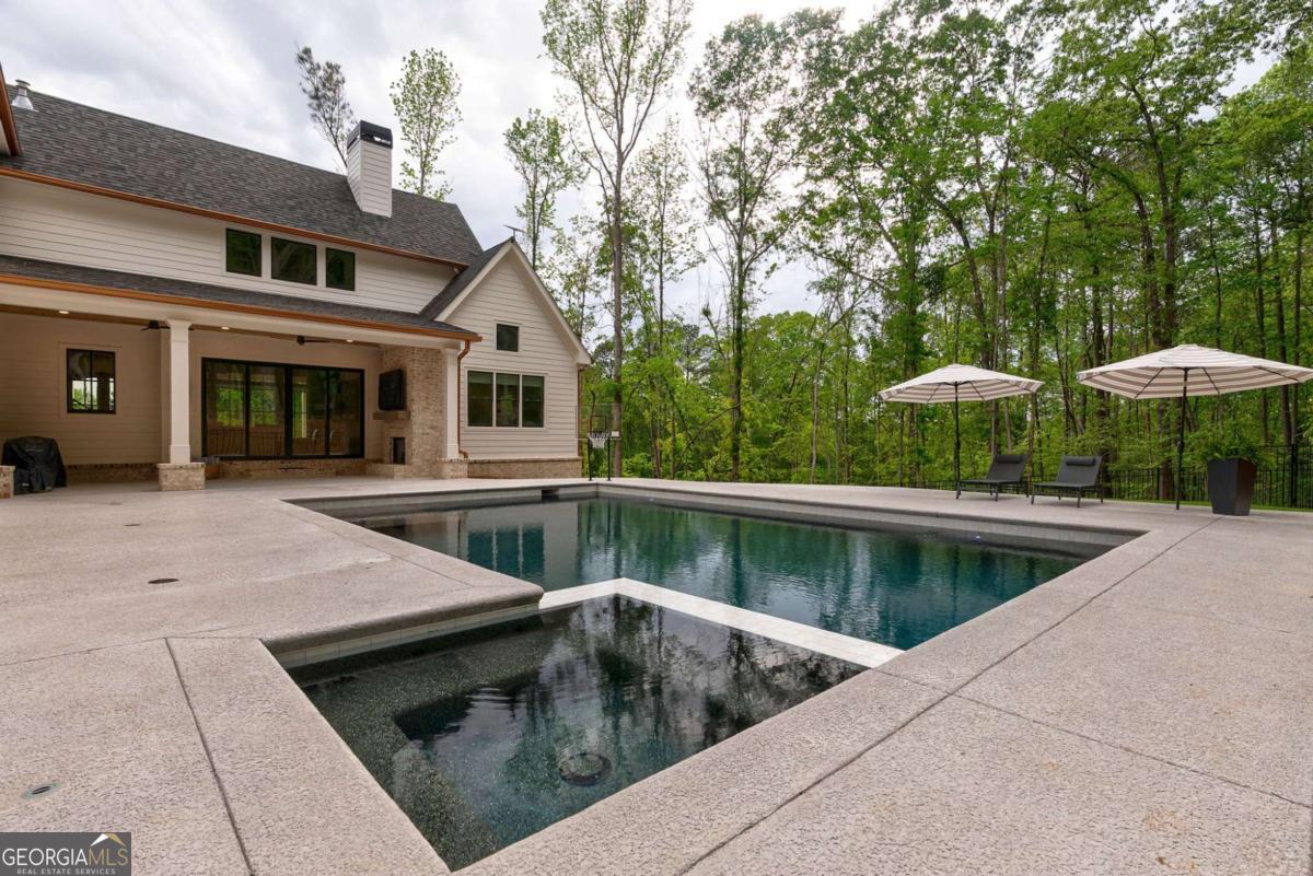 Monroe, Georgia, 30656, United States, 5 Bedrooms Bedrooms, ,5 BathroomsBathrooms,Residential,For Sale,1792838