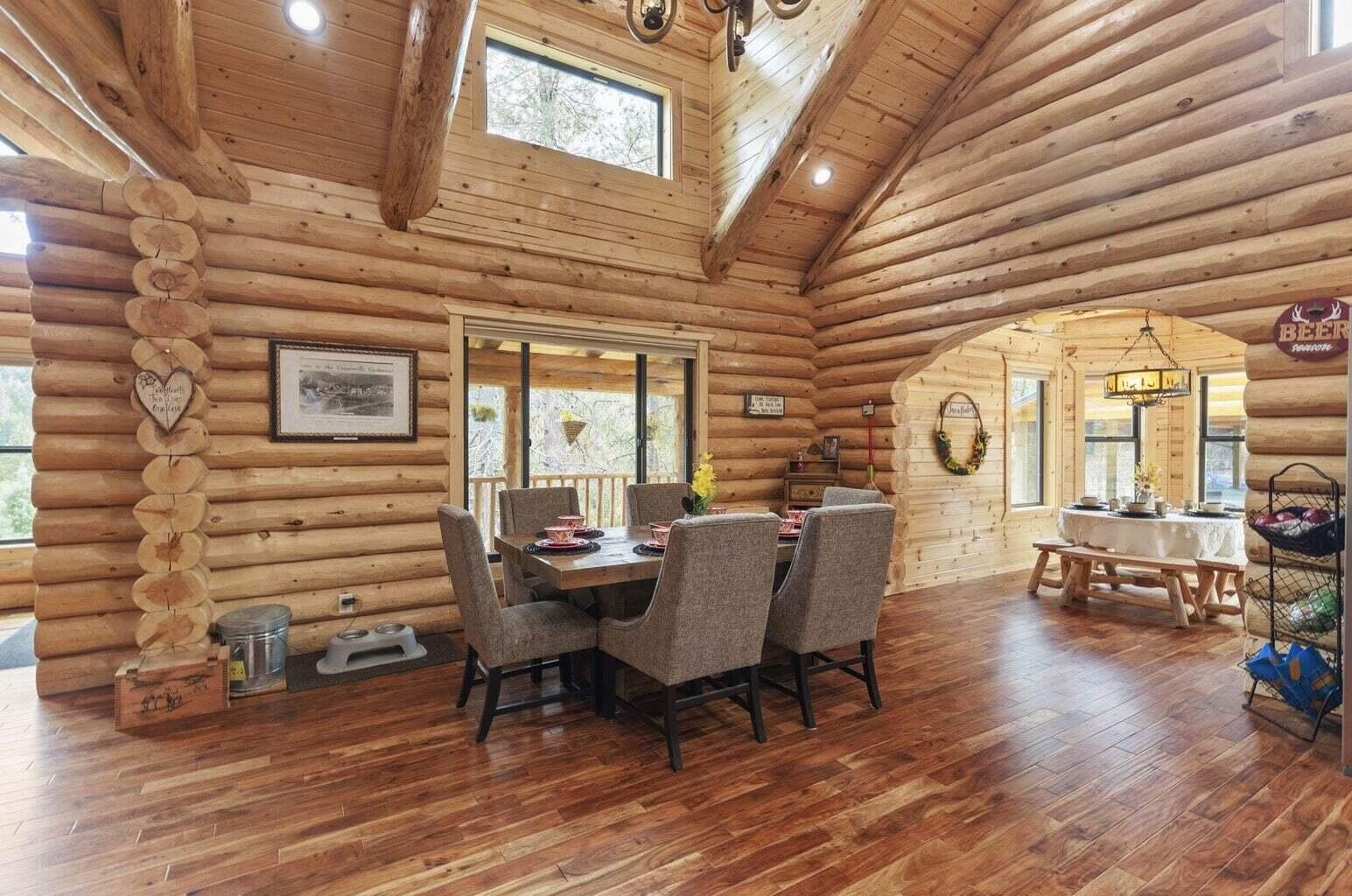 Canyonville, Oregon, 97417, United States, 2 Bedrooms Bedrooms, ,2 BathroomsBathrooms,Residential,For Sale,1981703