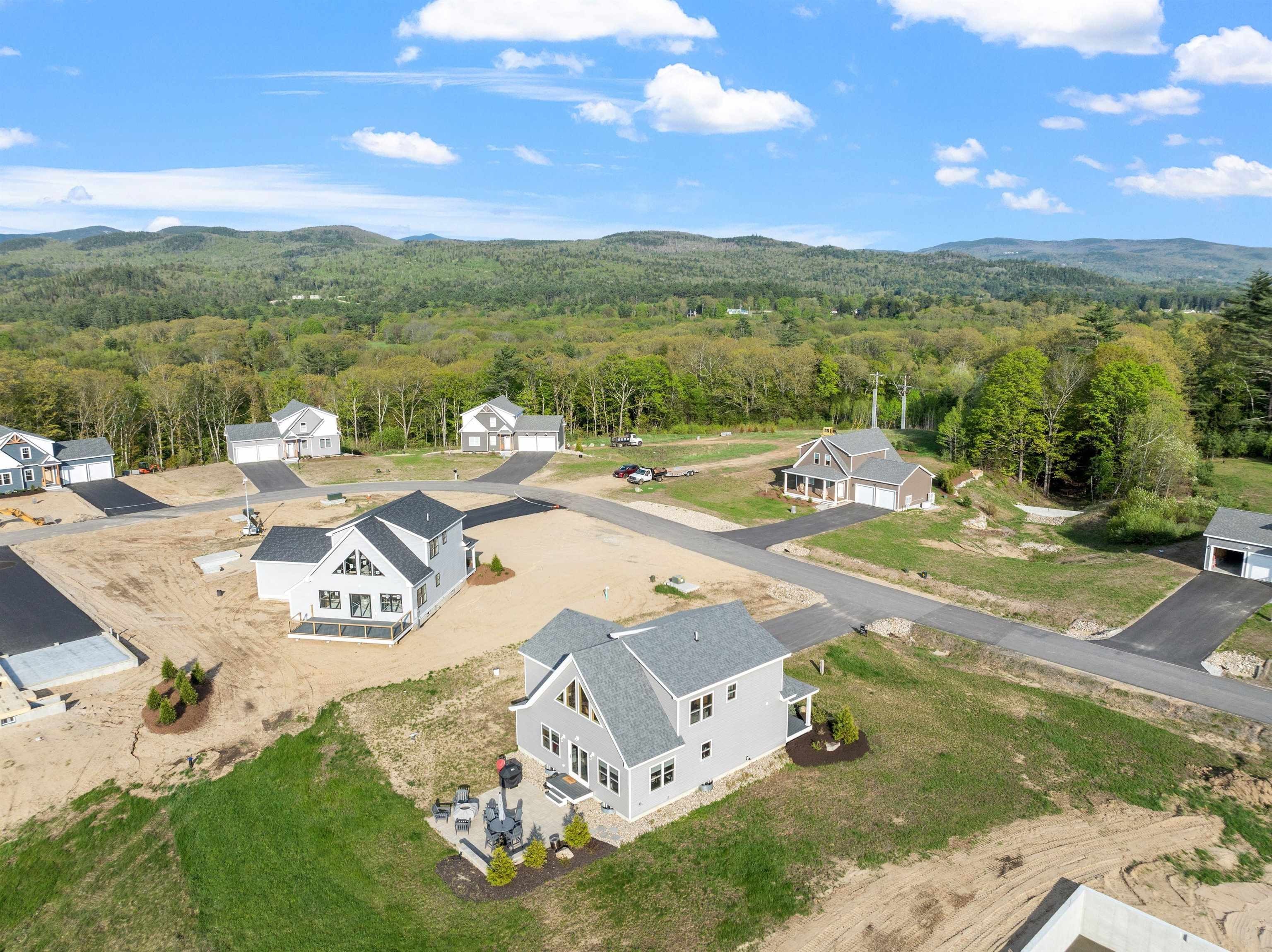 Thornton, New Hampshire, 03285, United States, 3 Bedrooms Bedrooms, ,3 BathroomsBathrooms,Residential,For Sale,1928699