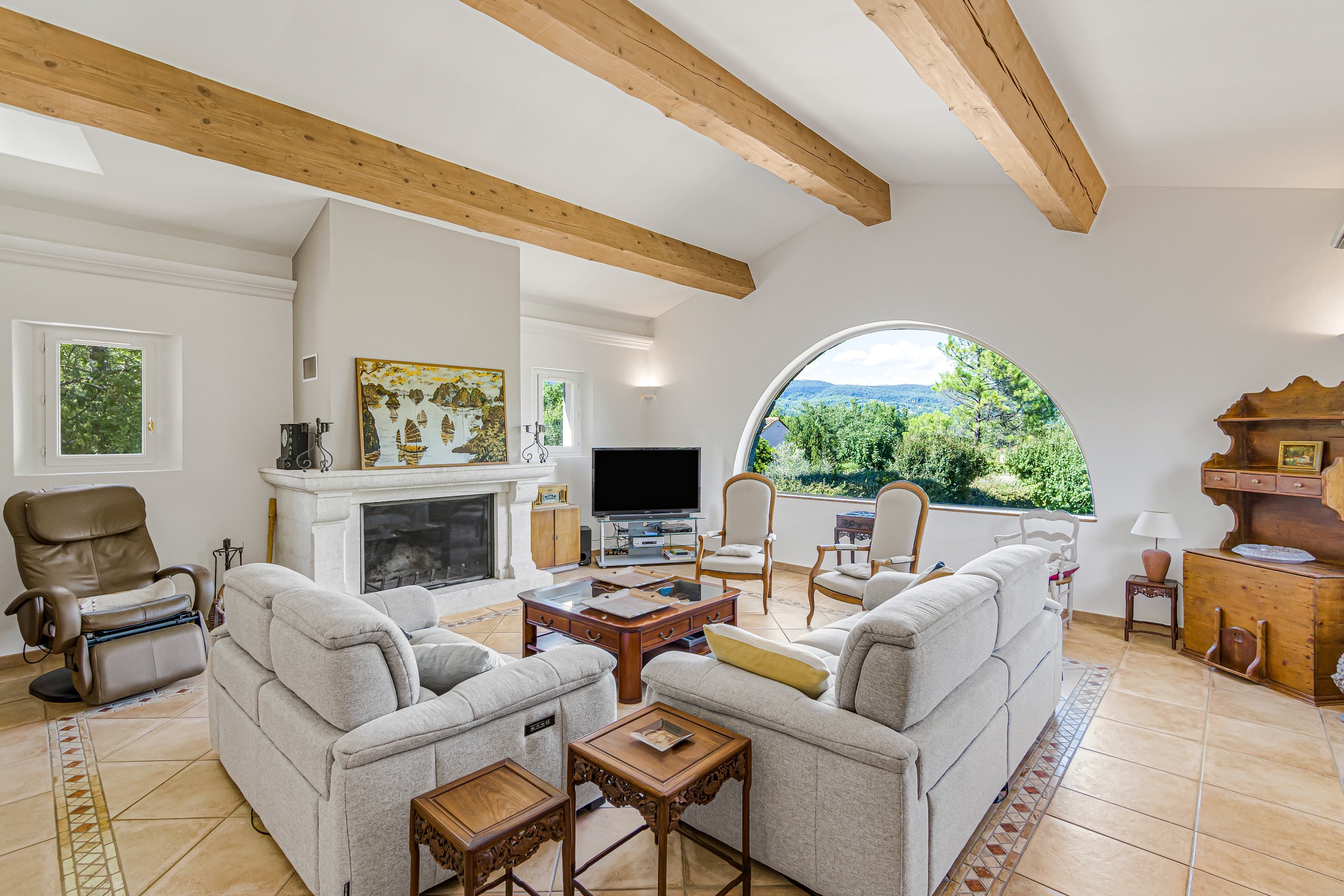  Fayence, 260 sqm Provençal villa with pool, independent studio and 3,800 sqm gr… - 物件實景