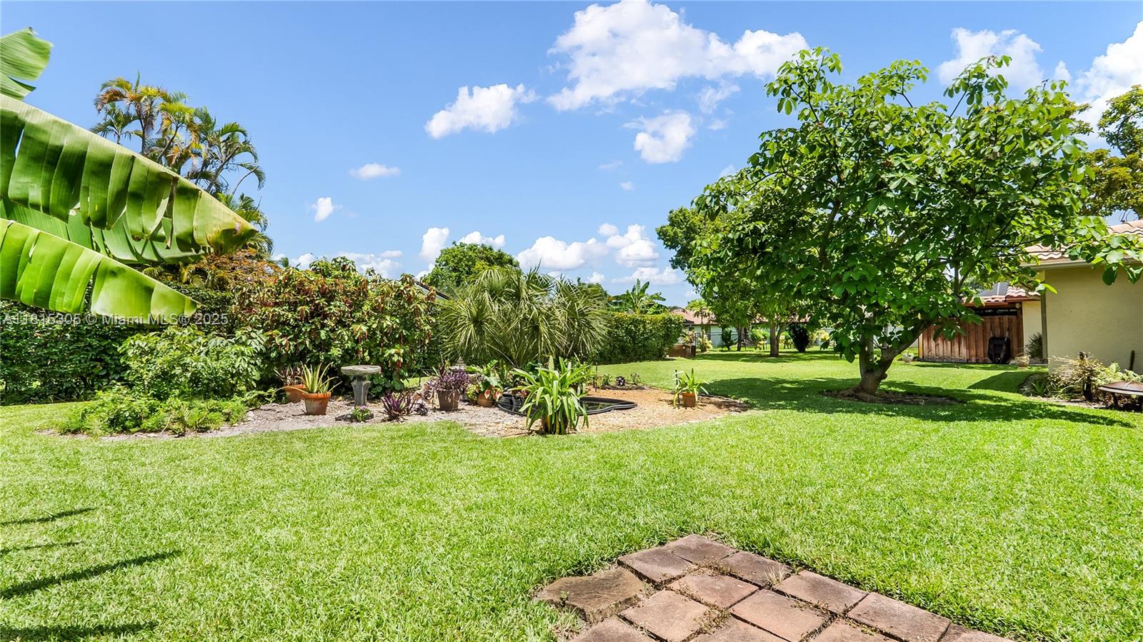 Coral Springs, Florida, 33071, United States, 3 Bedrooms Bedrooms, ,2 BathroomsBathrooms,Residential,For Sale,1857646