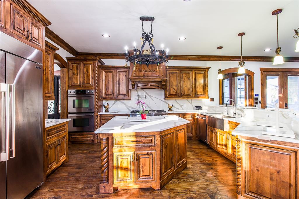 Italy, Texas, 76651, United States, 8 Bedrooms Bedrooms, ,6 BathroomsBathrooms,Residential,For Sale,1975477