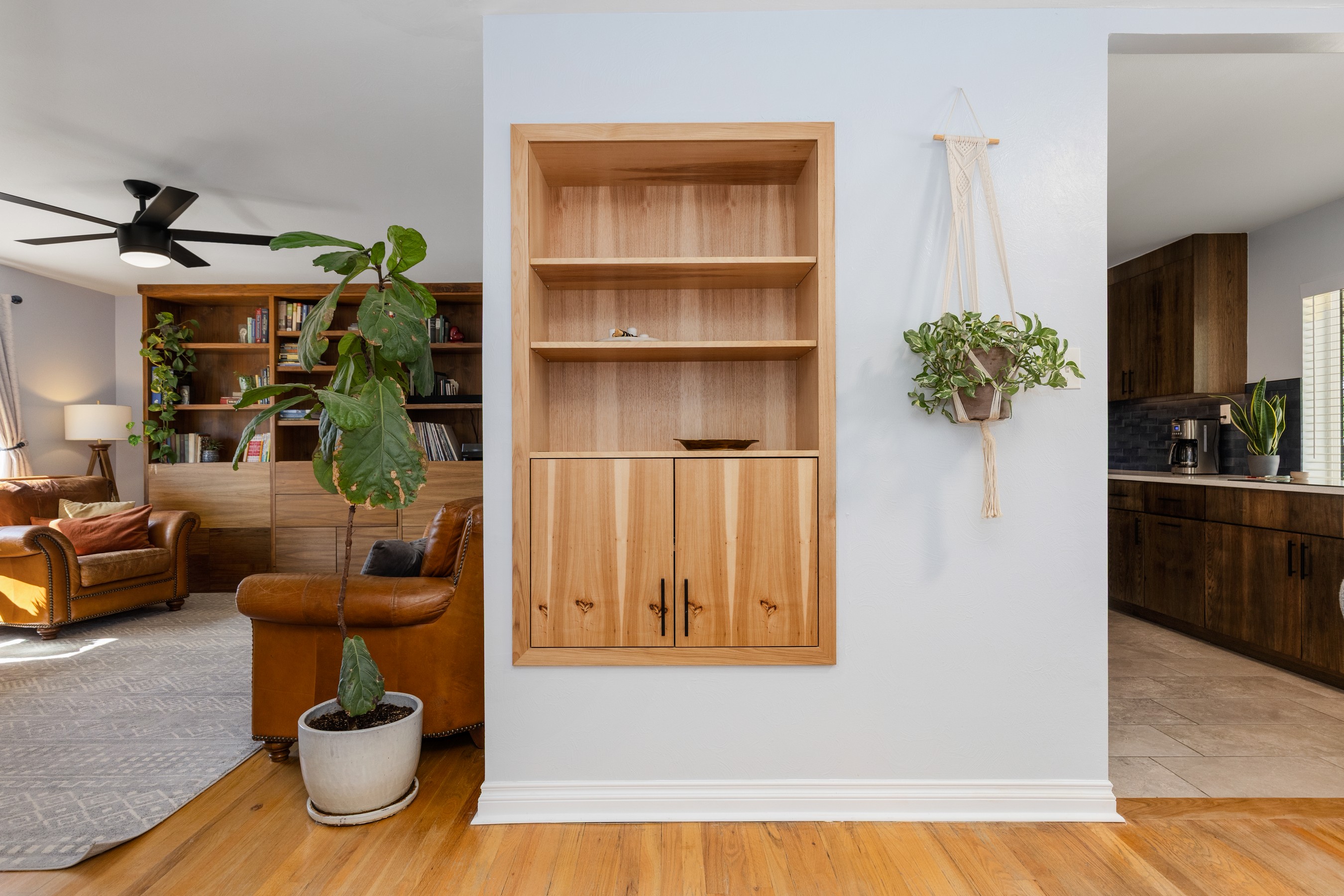  Stylish Ranch Living with Detached ADU - 物件實景