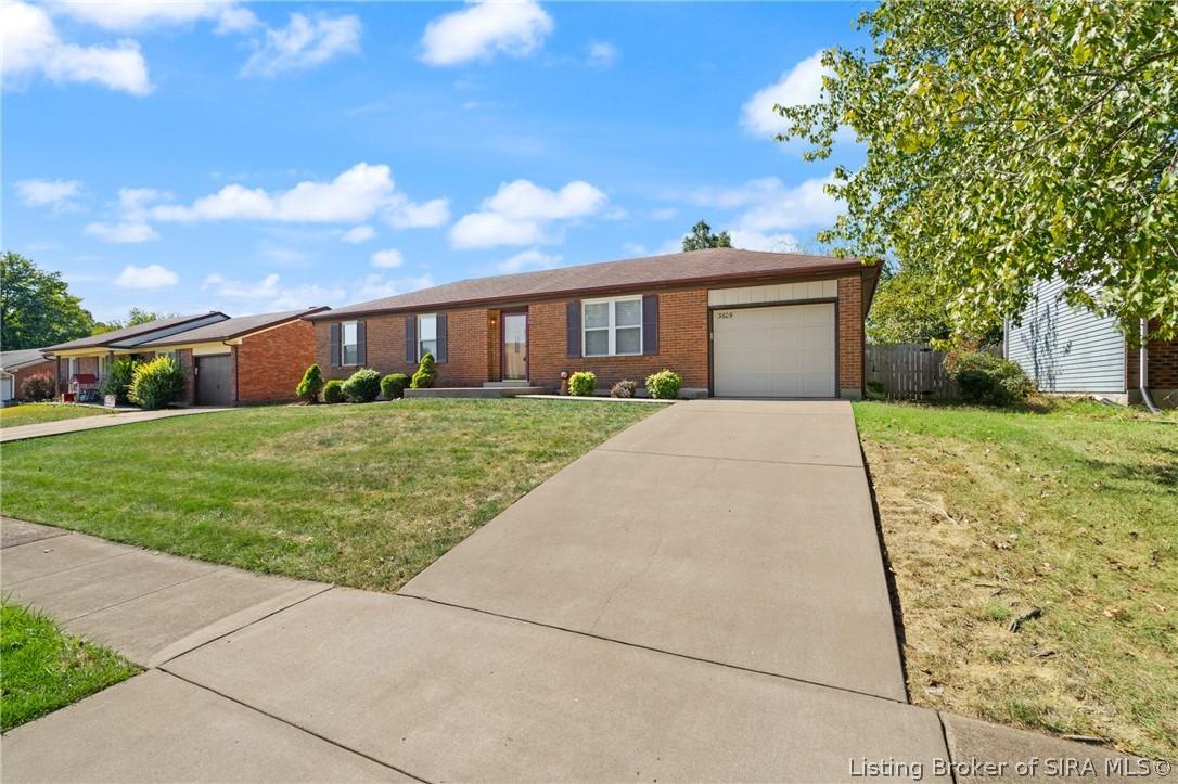 Gray Fox Dr, New Albany, IN 47150