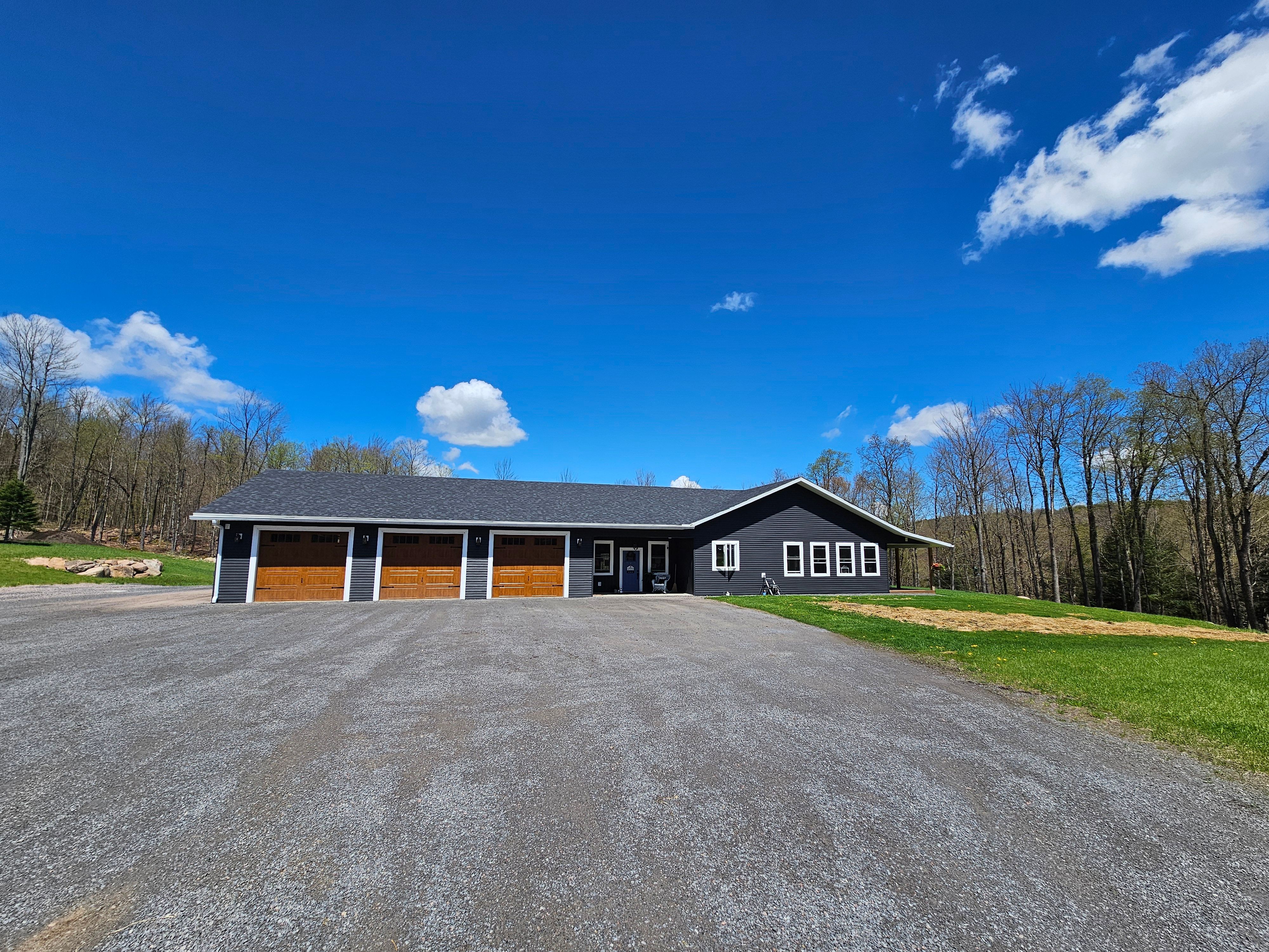  Adirondack Compound on 21+ Acres - 物件實景