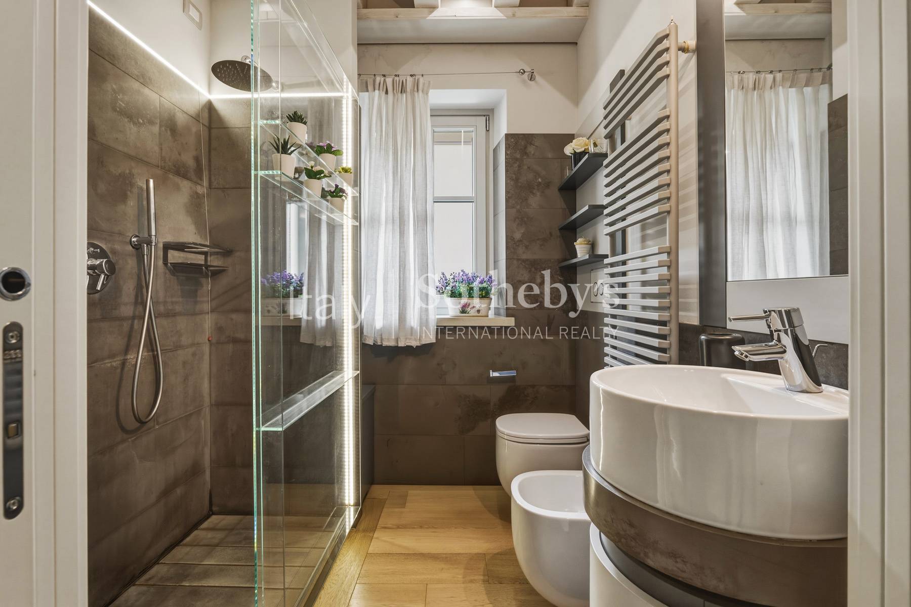  Elegant apartment with spacious balconies between the Arena and San Zeno - 物件實景
