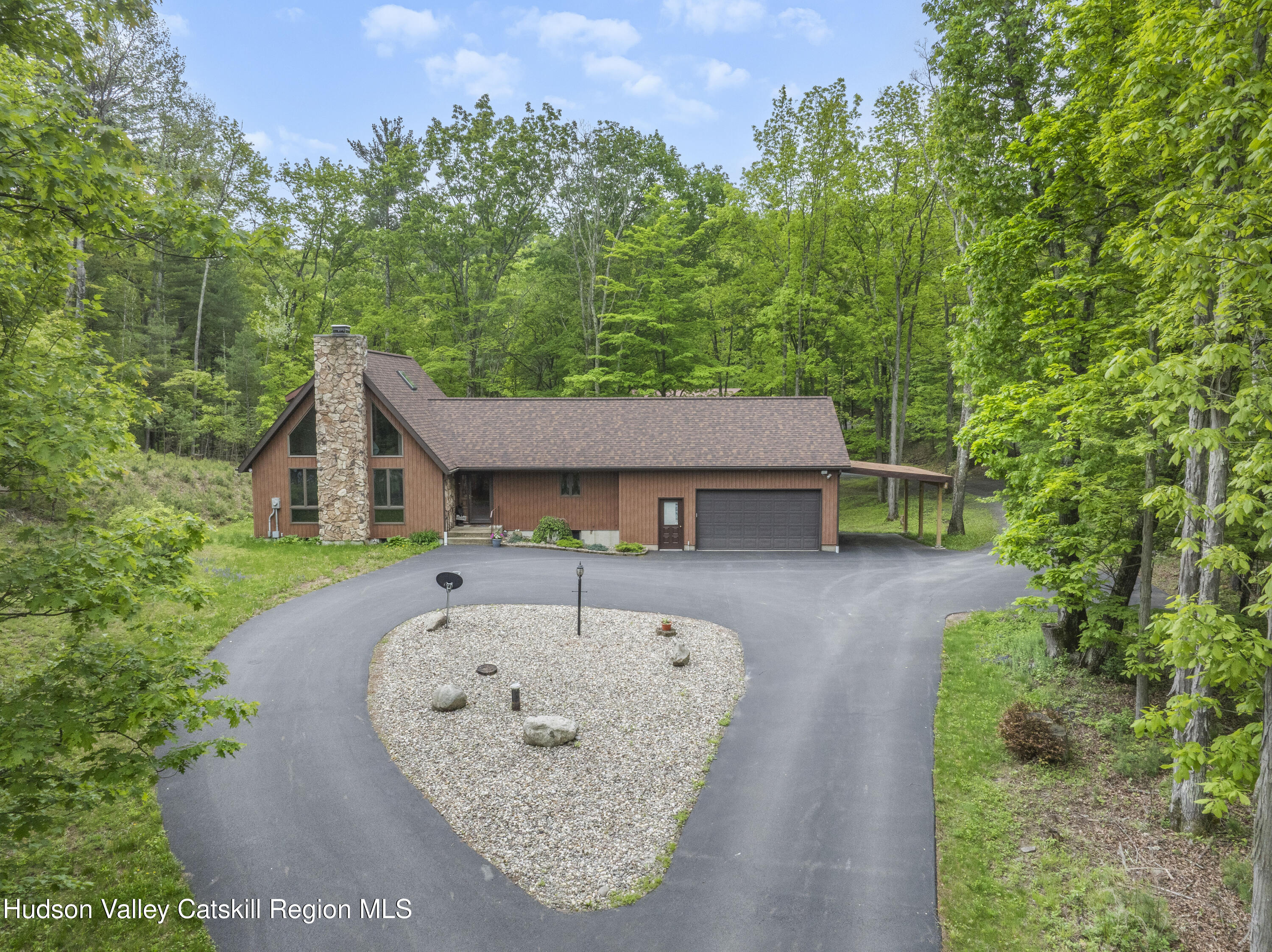 Round Top, New York, 12473, United States, 3 Bedrooms Bedrooms, ,3 BathroomsBathrooms,Residential,For Sale,1828161