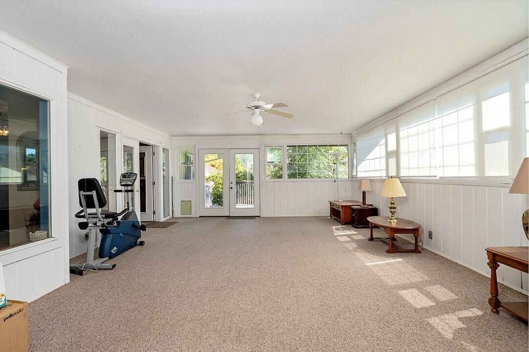 Rogue River, Oregon, 97537, United States, 3 Bedrooms Bedrooms, ,3 BathroomsBathrooms,Residential,For Sale,1944888