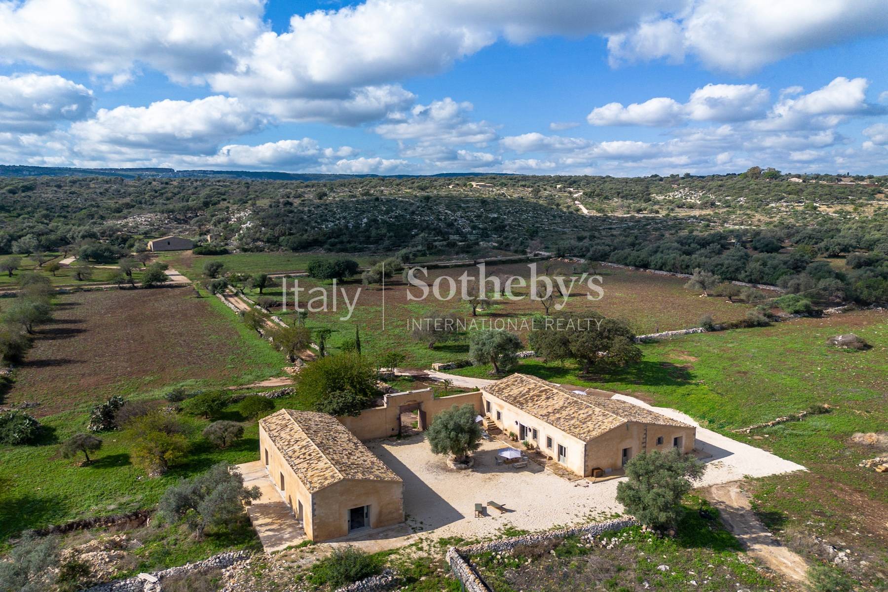  An old farmhouse close to the Cavagrande Nature Reserve - 物件實景