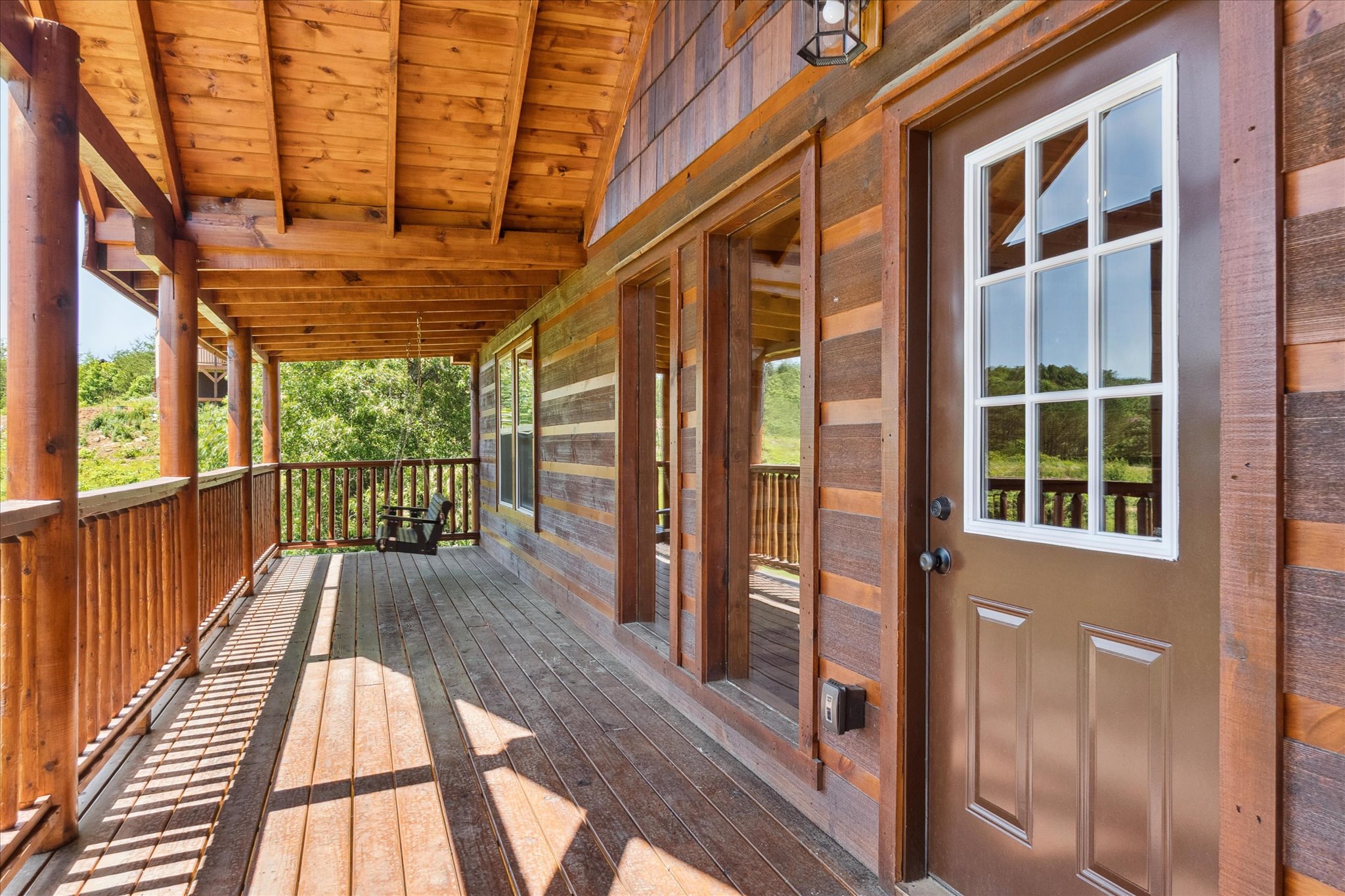 Sevierville, Tennessee, 37876, United States, 8 Bedrooms Bedrooms, ,9 BathroomsBathrooms,Residential,For Sale,1981124