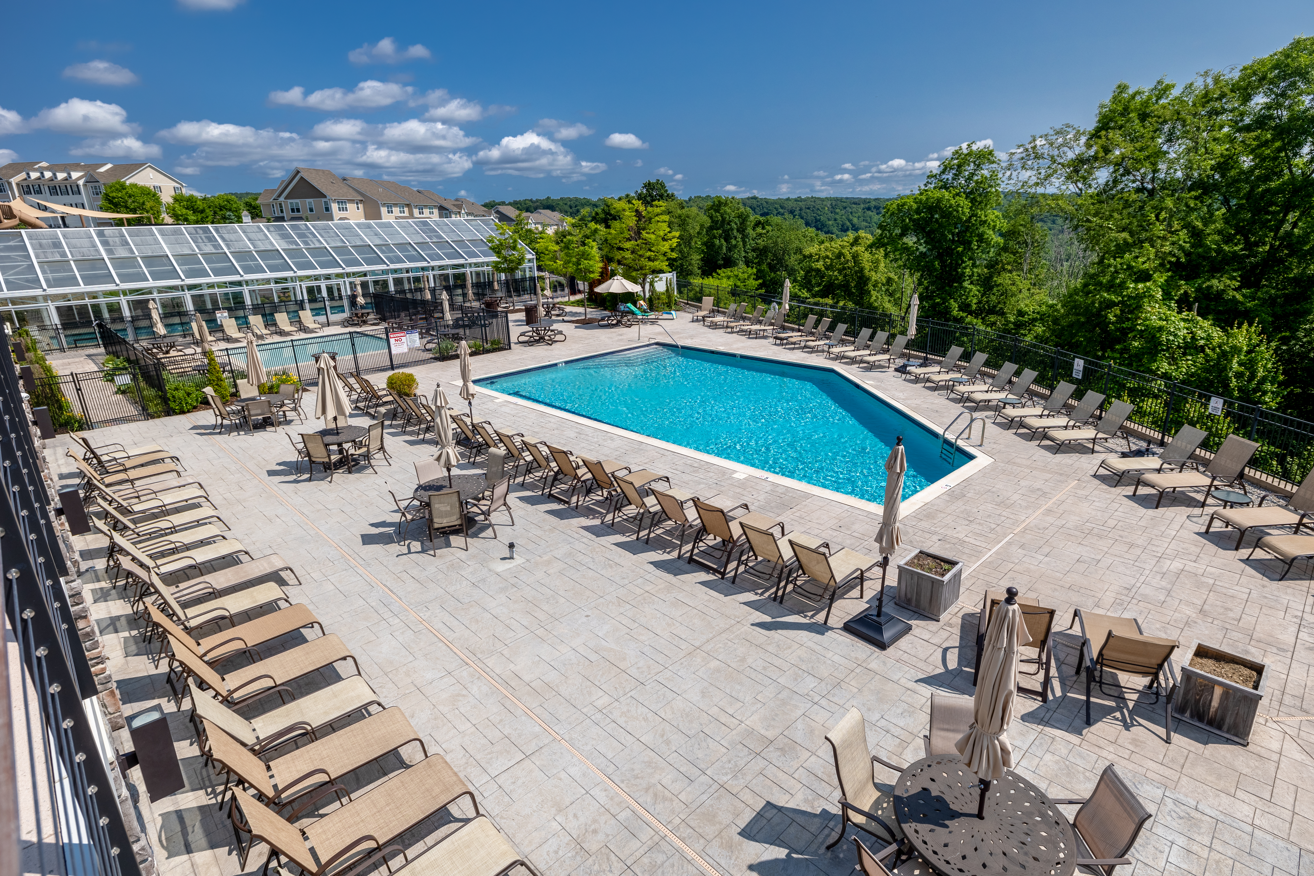  Sophisticated and Spacious Turn Key Home - 物件實景