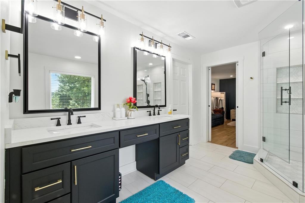 Lawrenceville, Georgia, 30045, United States, 4 Bedrooms Bedrooms, ,3 BathroomsBathrooms,Residential,For Sale,1941302