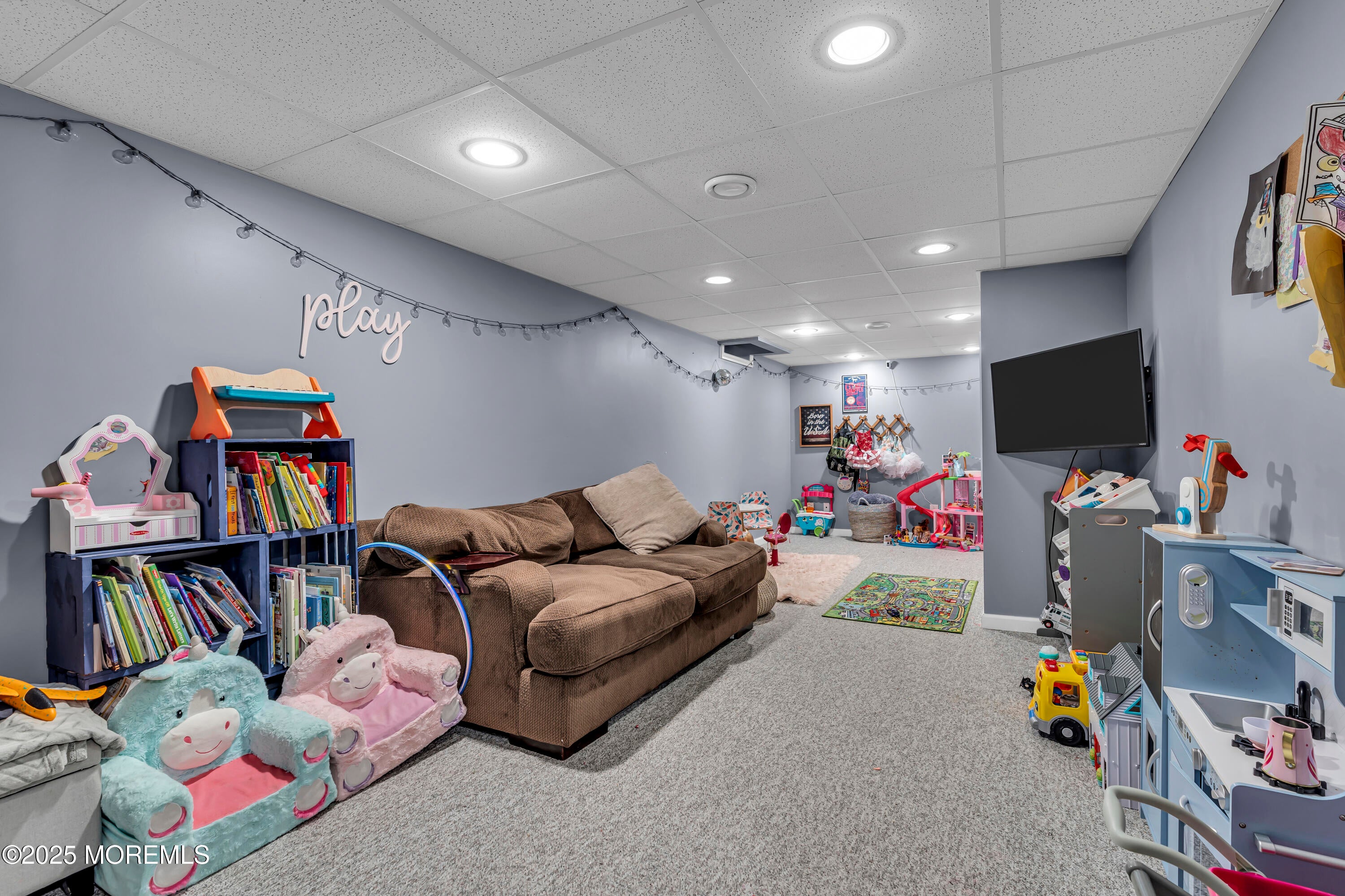 Howell, New Jersey, 07731, United States, 4 Bedrooms Bedrooms, ,3 BathroomsBathrooms,Residential,For Sale,1980987