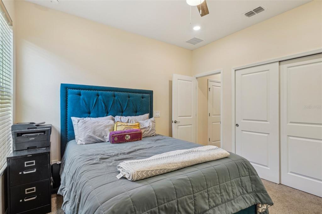 Apopka, Florida, 32703, United States, 5 Bedrooms Bedrooms, ,5 BathroomsBathrooms,Residential,For Sale,1837631