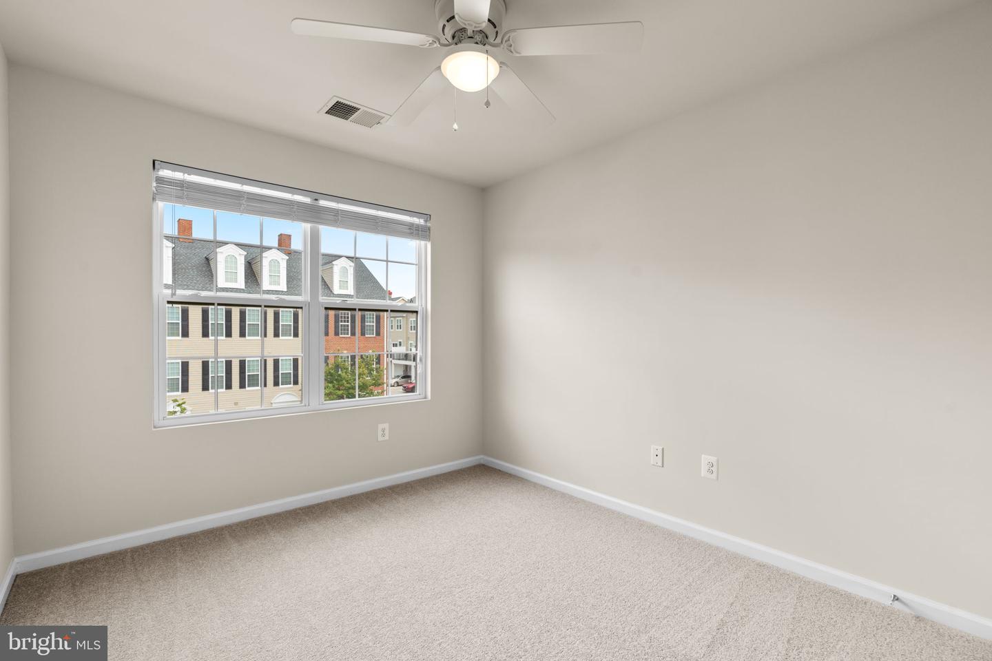 Elkridge, Maryland, 21075, United States, 4 Bedrooms Bedrooms, ,4 BathroomsBathrooms,Residential,For Sale,1940277