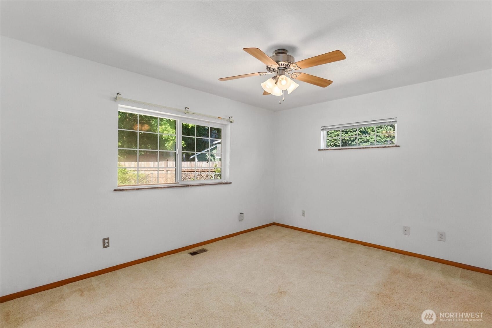 Olympia, Washington, 98512, United States, 2 Bedrooms Bedrooms, ,1 BathroomBathrooms,Residential,For Sale,1885373