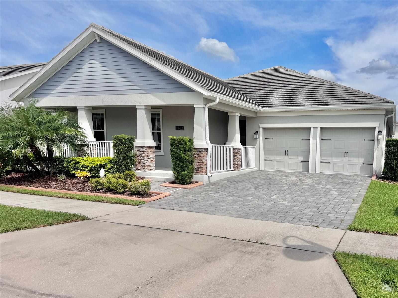 ORLANDO, Florida, 32832, United States, 4 Bedrooms Bedrooms, ,3 BathroomsBathrooms,Residential,For Sale,1980817