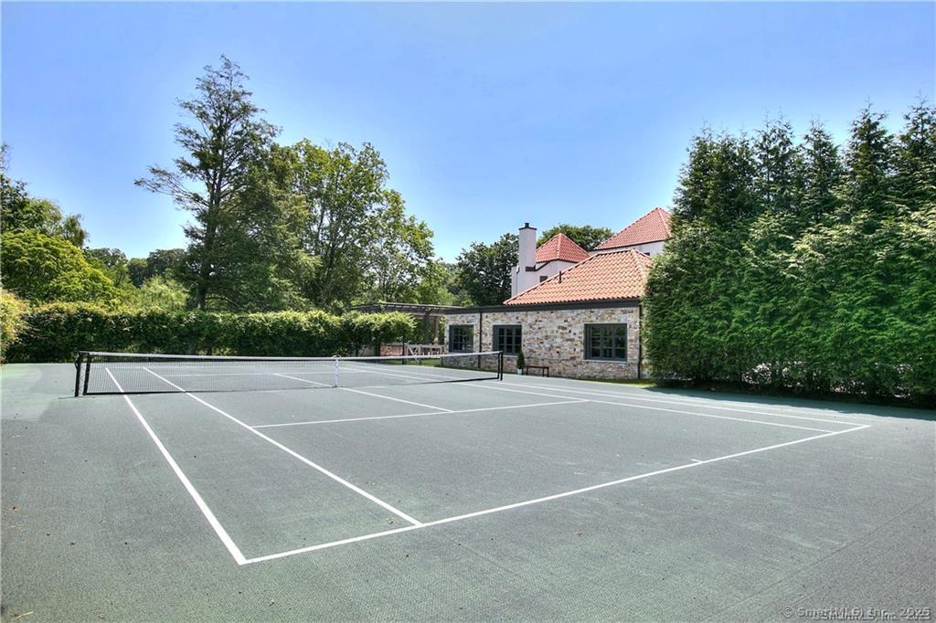 Westport, Connecticut, 06880, United States, 6 Bedrooms Bedrooms, ,7 BathroomsBathrooms,Residential,For Sale,1784417