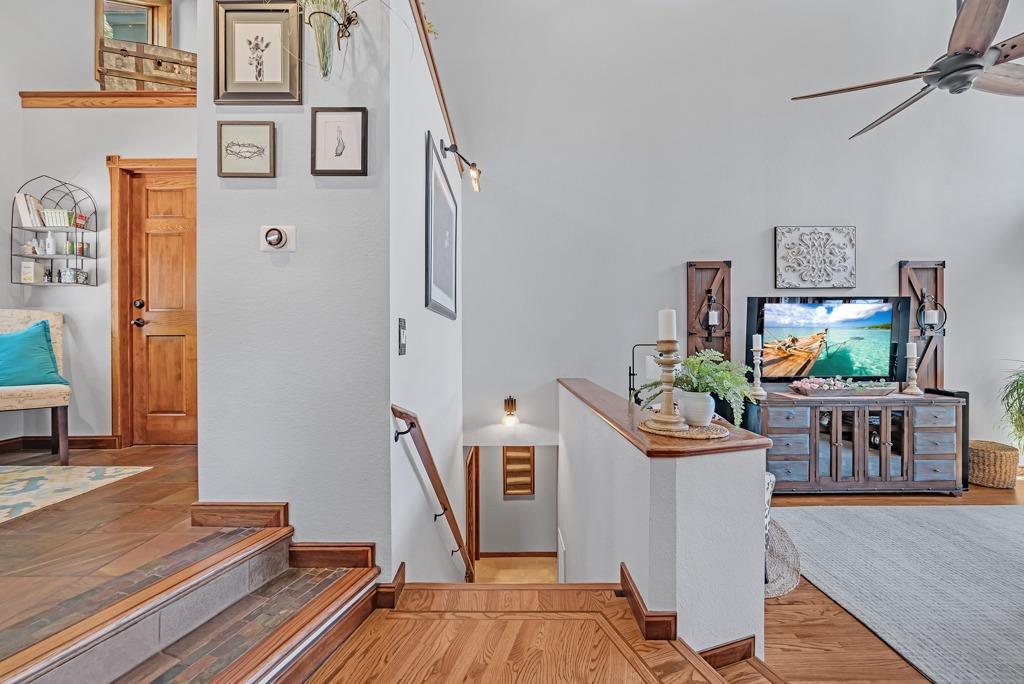 Placerville, California, 95667, United States, 3 Bedrooms Bedrooms, ,3 BathroomsBathrooms,Residential,For Sale,1923043