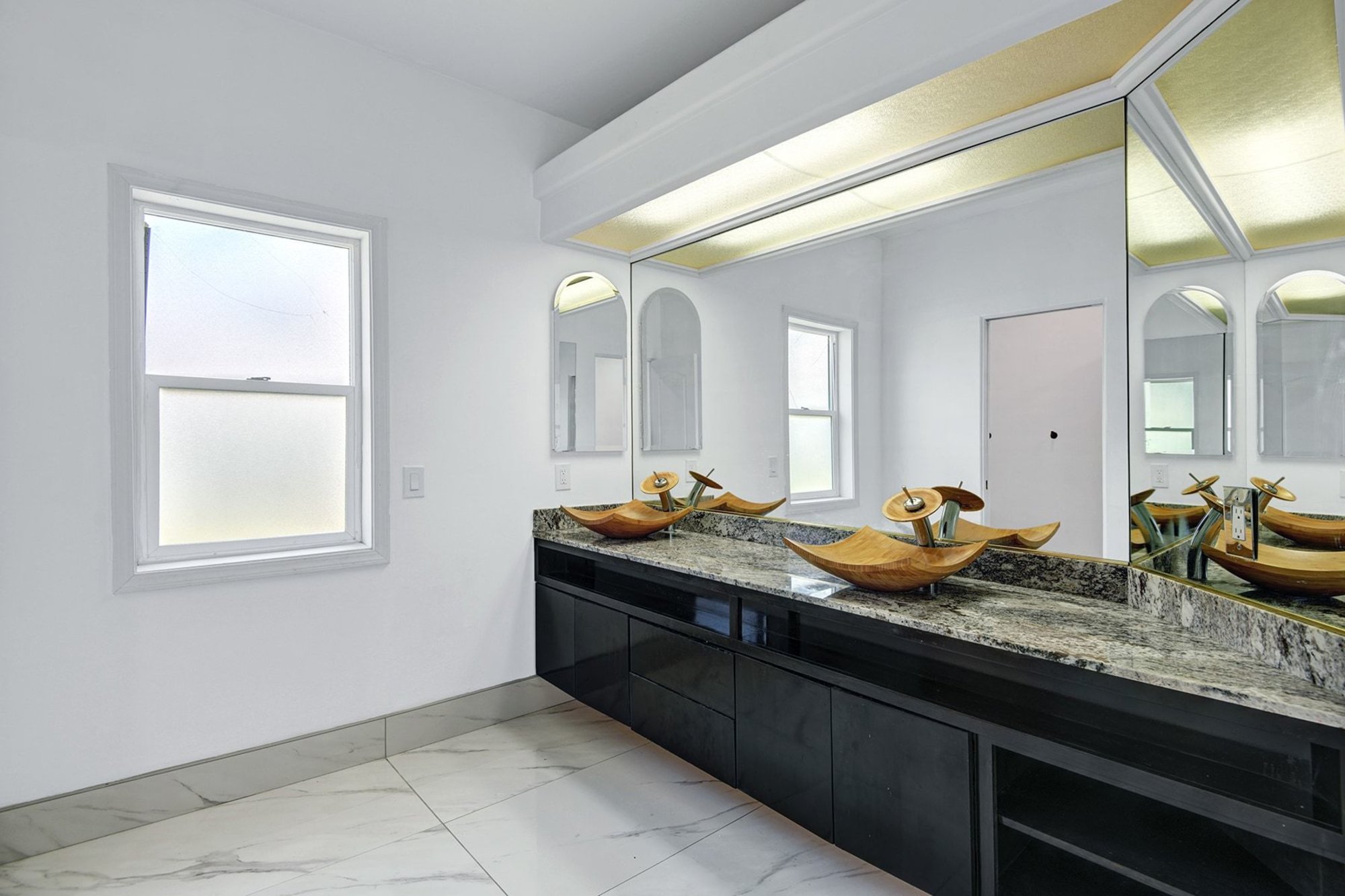  Custom Home with Owned Solar in Bermuda Dunes CC - 物件實景