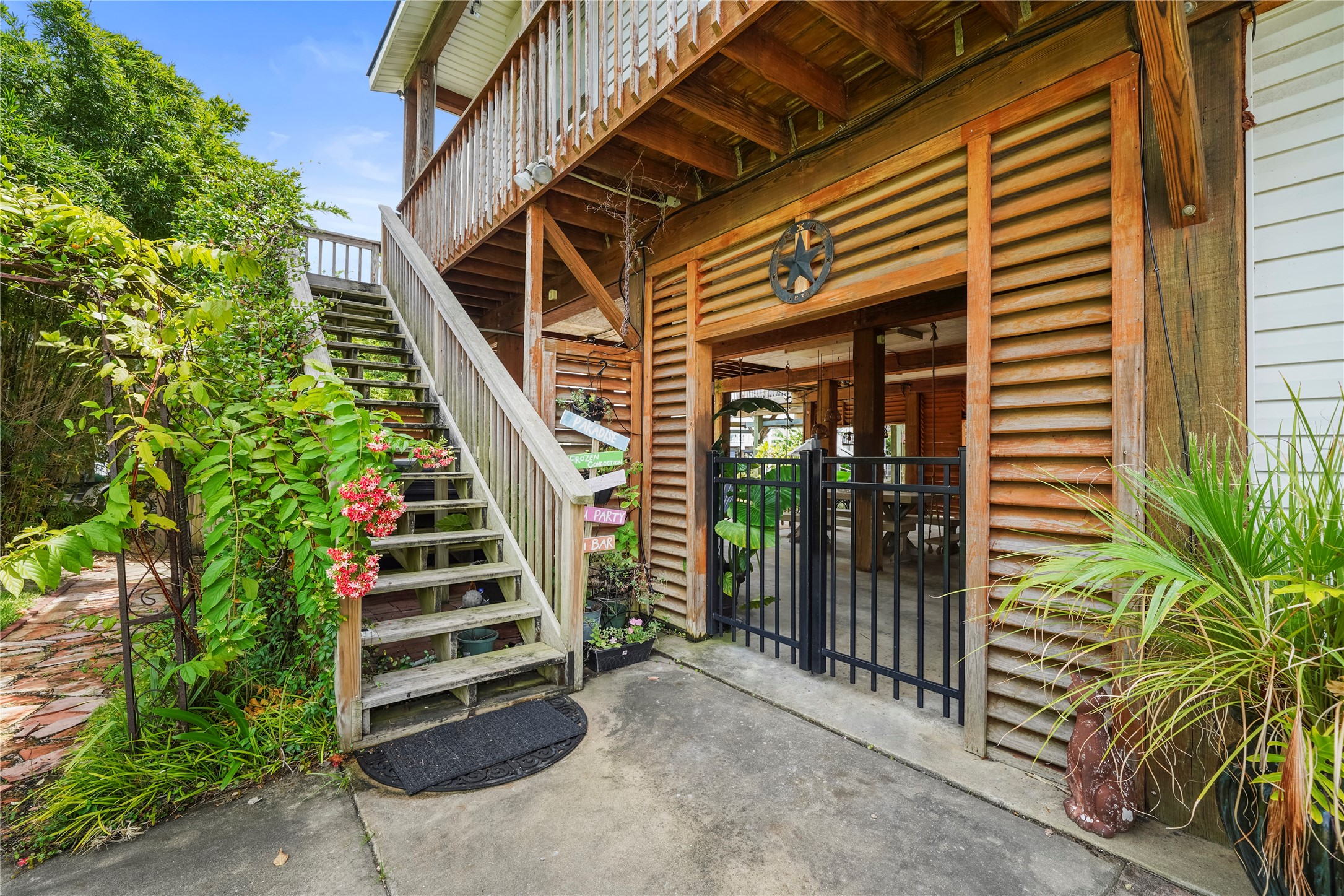Jamaica Beach, Texas, 77554, United States, 3 Bedrooms Bedrooms, ,4 BathroomsBathrooms,Residential,For Sale,1932424
