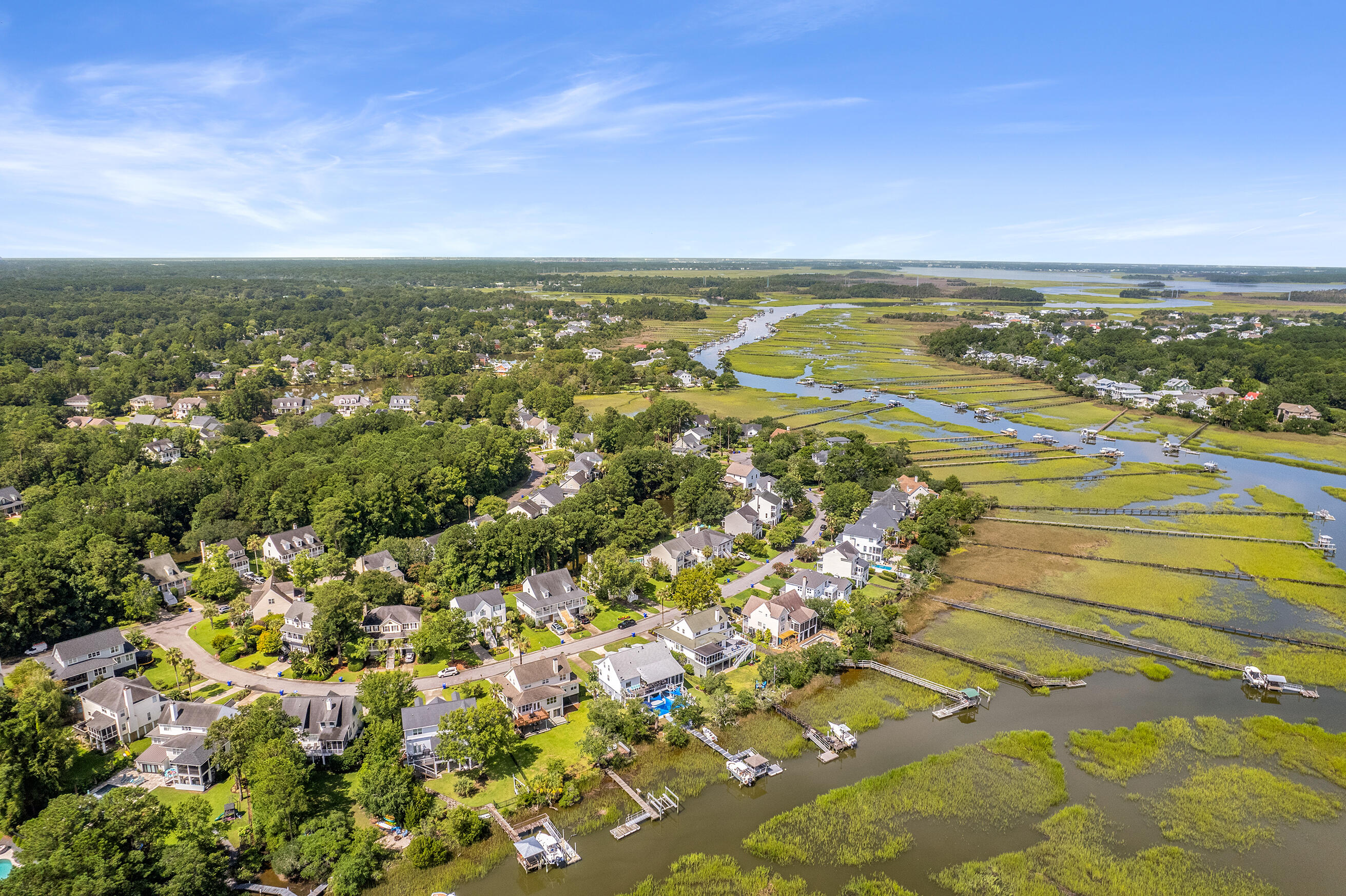 Mount Pleasant, South Carolina, 29466, United States, 3 Bedrooms Bedrooms, ,4 BathroomsBathrooms,Residential,For Sale,1798311
