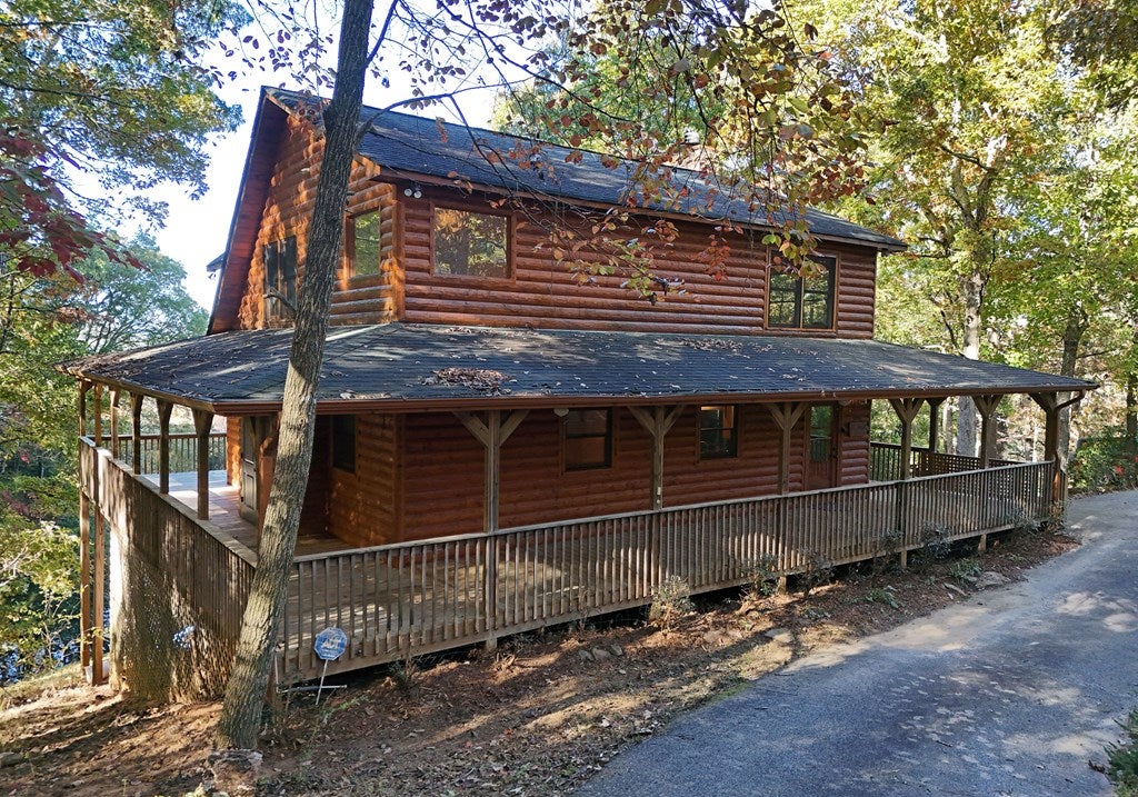 Suches, Georgia, 30572, United States, 3 Bedrooms Bedrooms, ,3 BathroomsBathrooms,Residential,For Sale,1877290