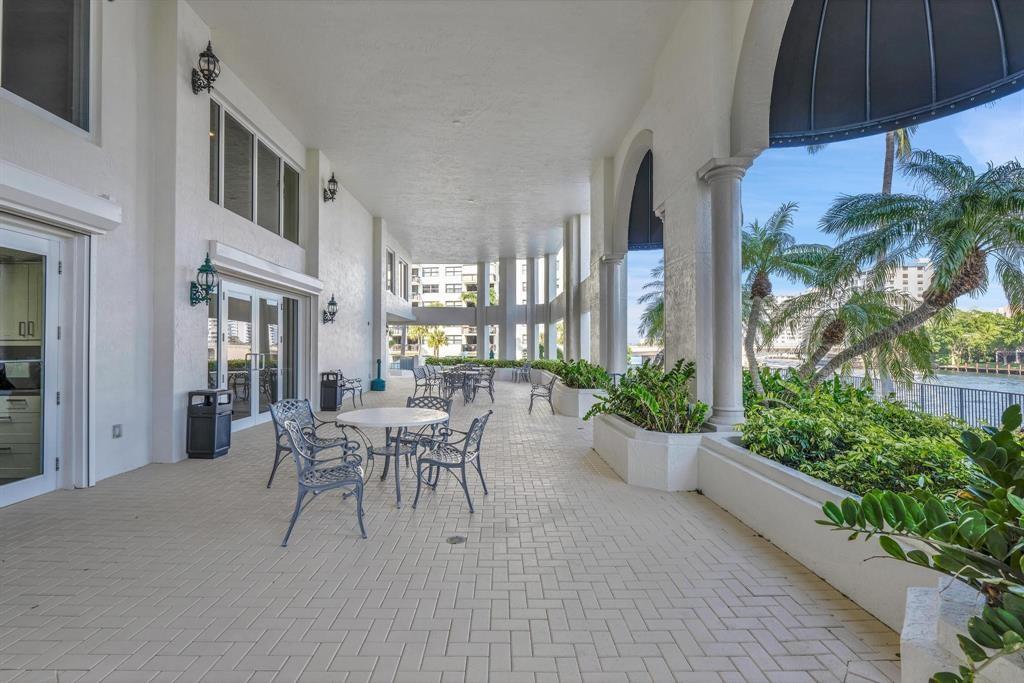 Pompano Beach, Florida, 33062, United States, 2 Bedrooms Bedrooms, ,3 BathroomsBathrooms,Residential,For Sale,1976092