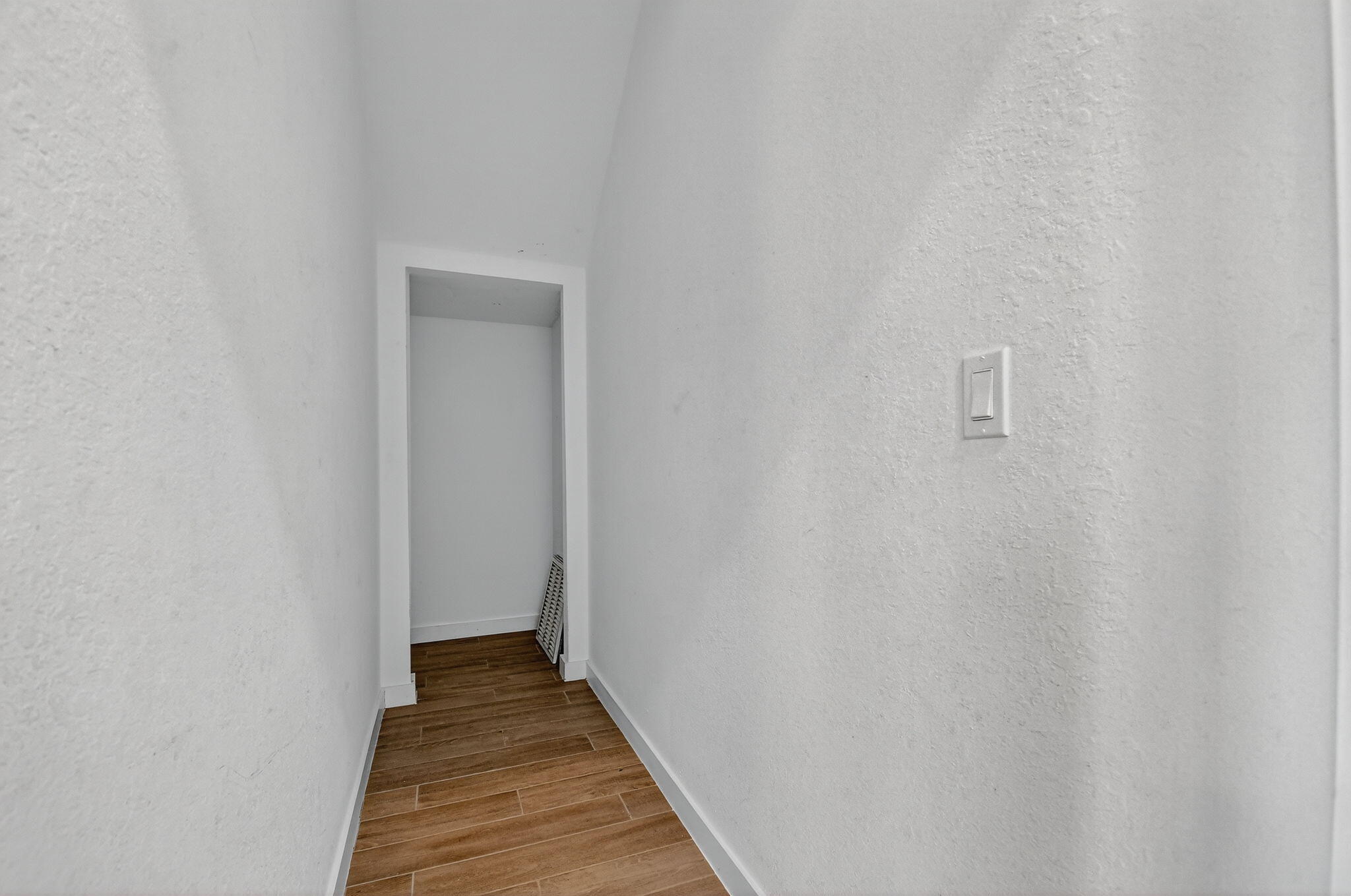 Lake Worth, Florida, 33467, United States, 4 Bedrooms Bedrooms, ,3 BathroomsBathrooms,Residential,For Sale,1819485
