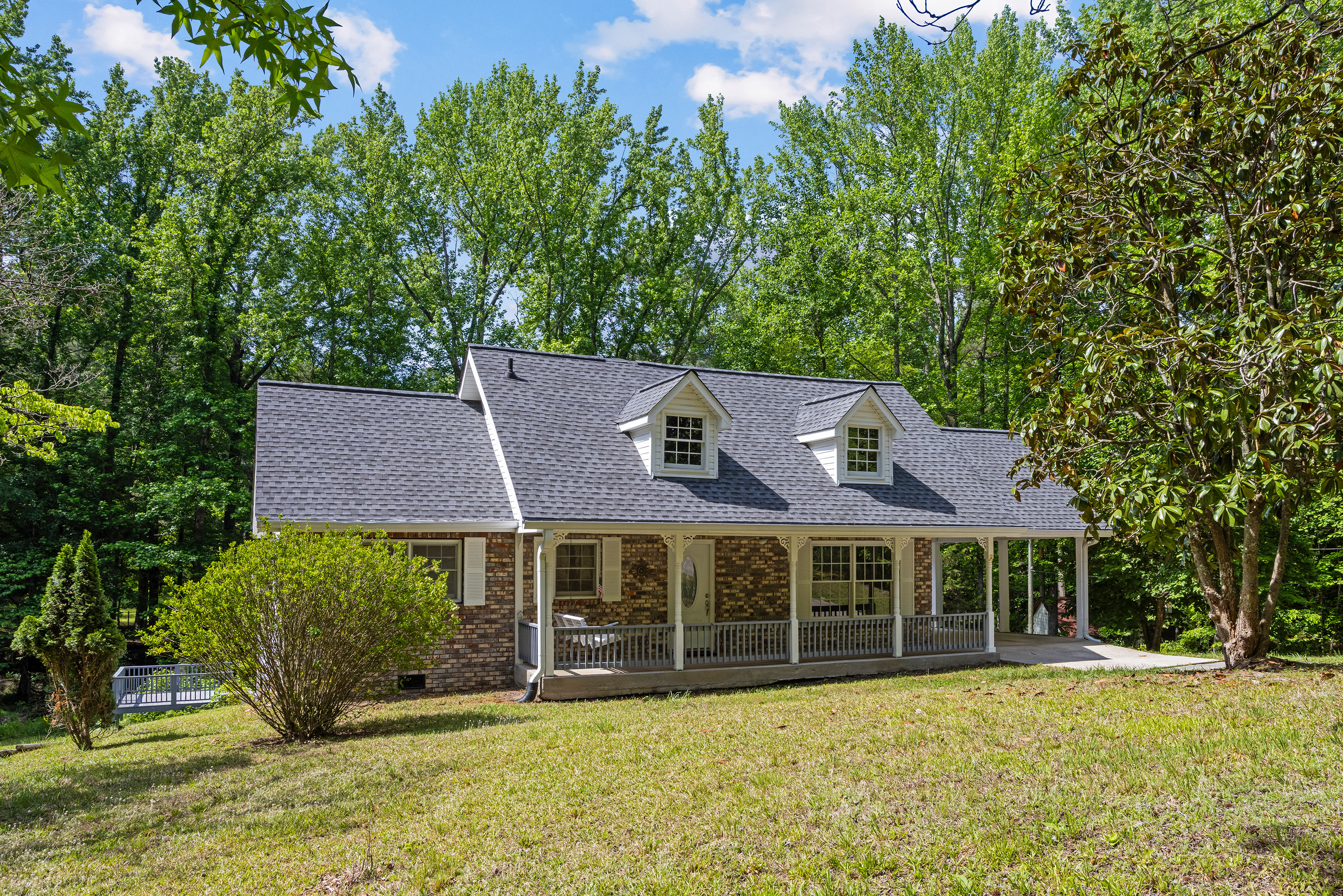  Charming Brick Farmhouse in Chattahoochee Hills - 物件實景