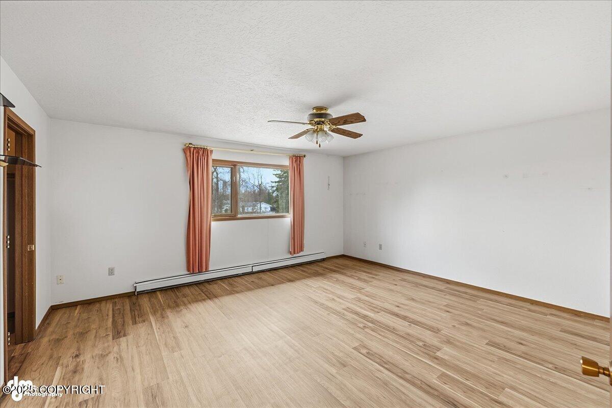 Kenai, Alaska, 99611, United States, 4 Bedrooms Bedrooms, ,3 BathroomsBathrooms,Residential,For Sale,2001523