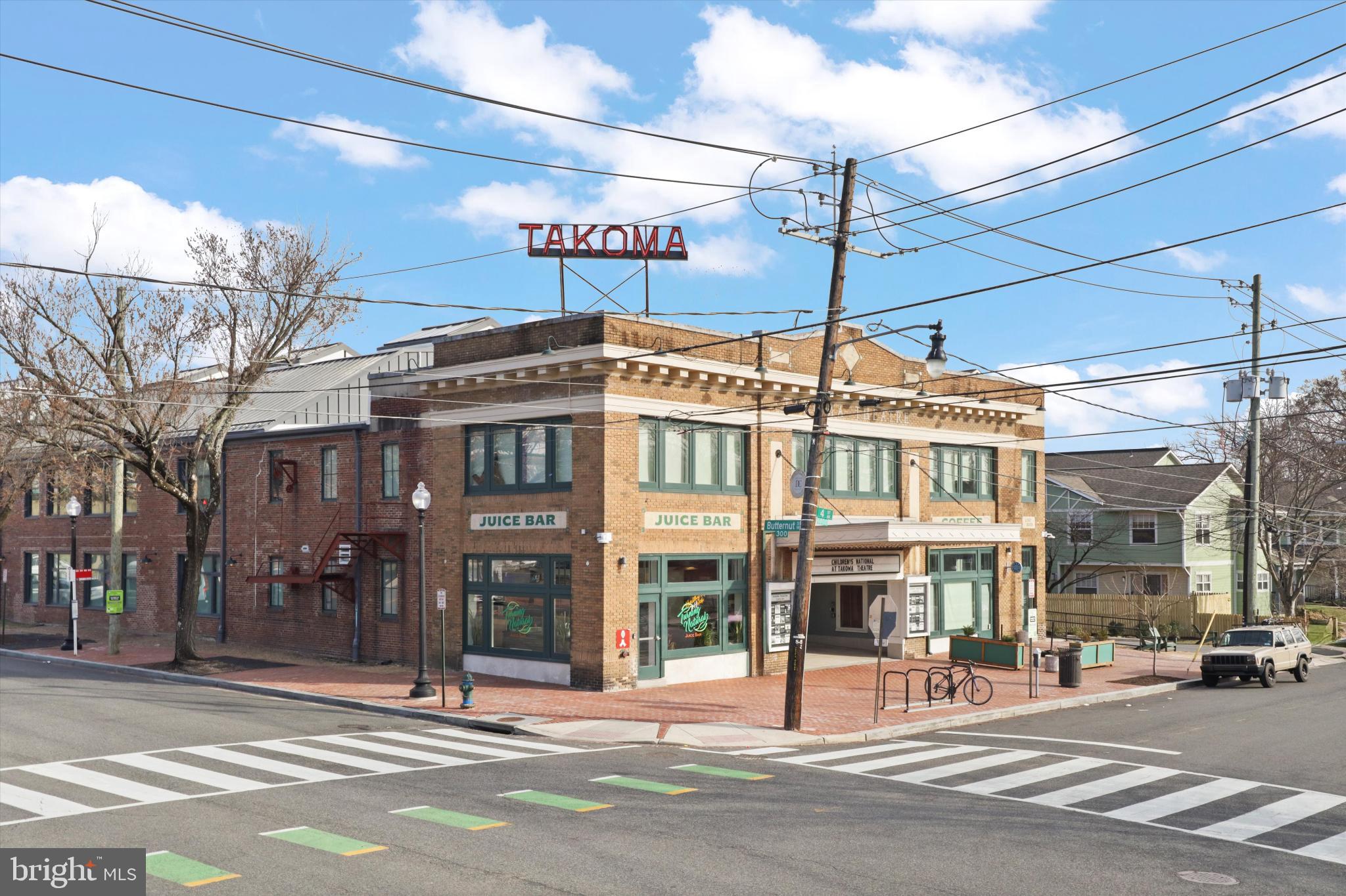 Washington, District of Columbia, 20012, United States, 2 Bedrooms Bedrooms, ,2 BathroomsBathrooms,Residential,For Sale,1983758