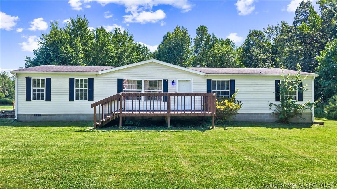 Tate St, Commiskey, IN 47227