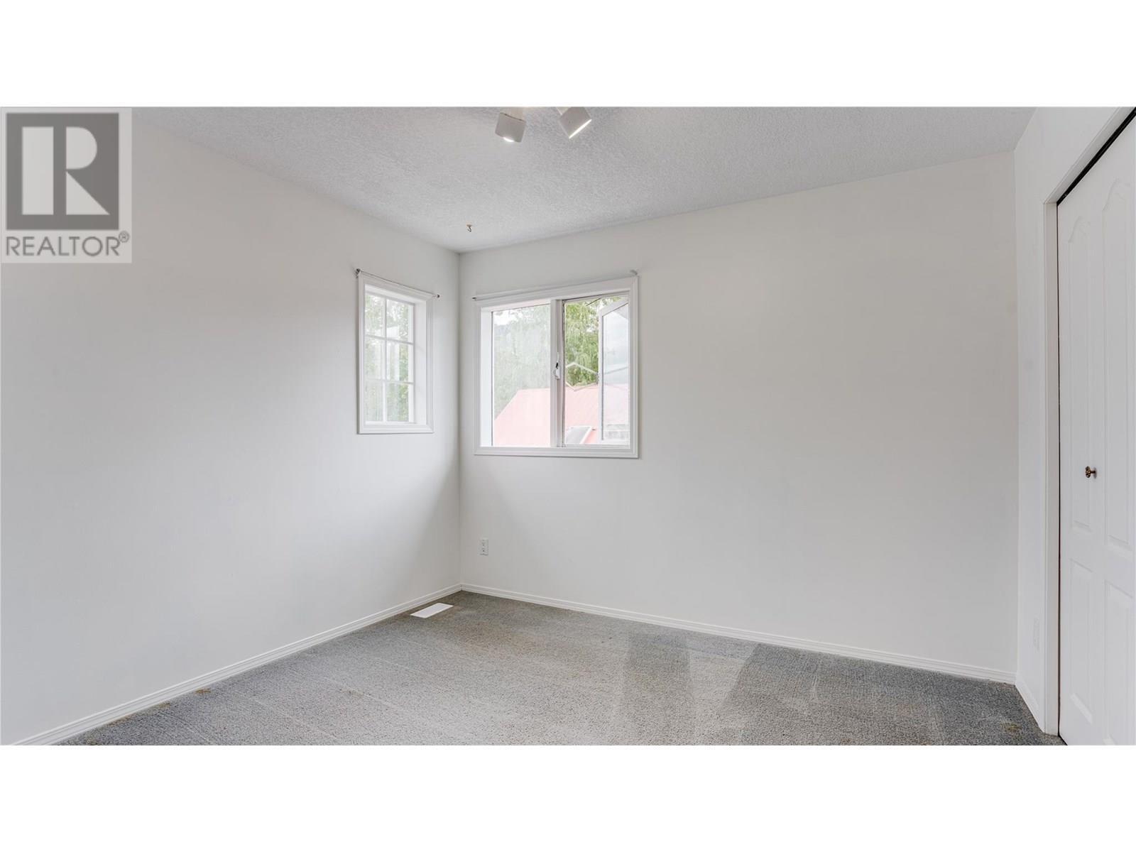 LUMBY, British Columbia, V0E 2G5, CA, 3 Bedrooms Bedrooms, ,2 BathroomsBathrooms,Residential,For Sale,1906205
