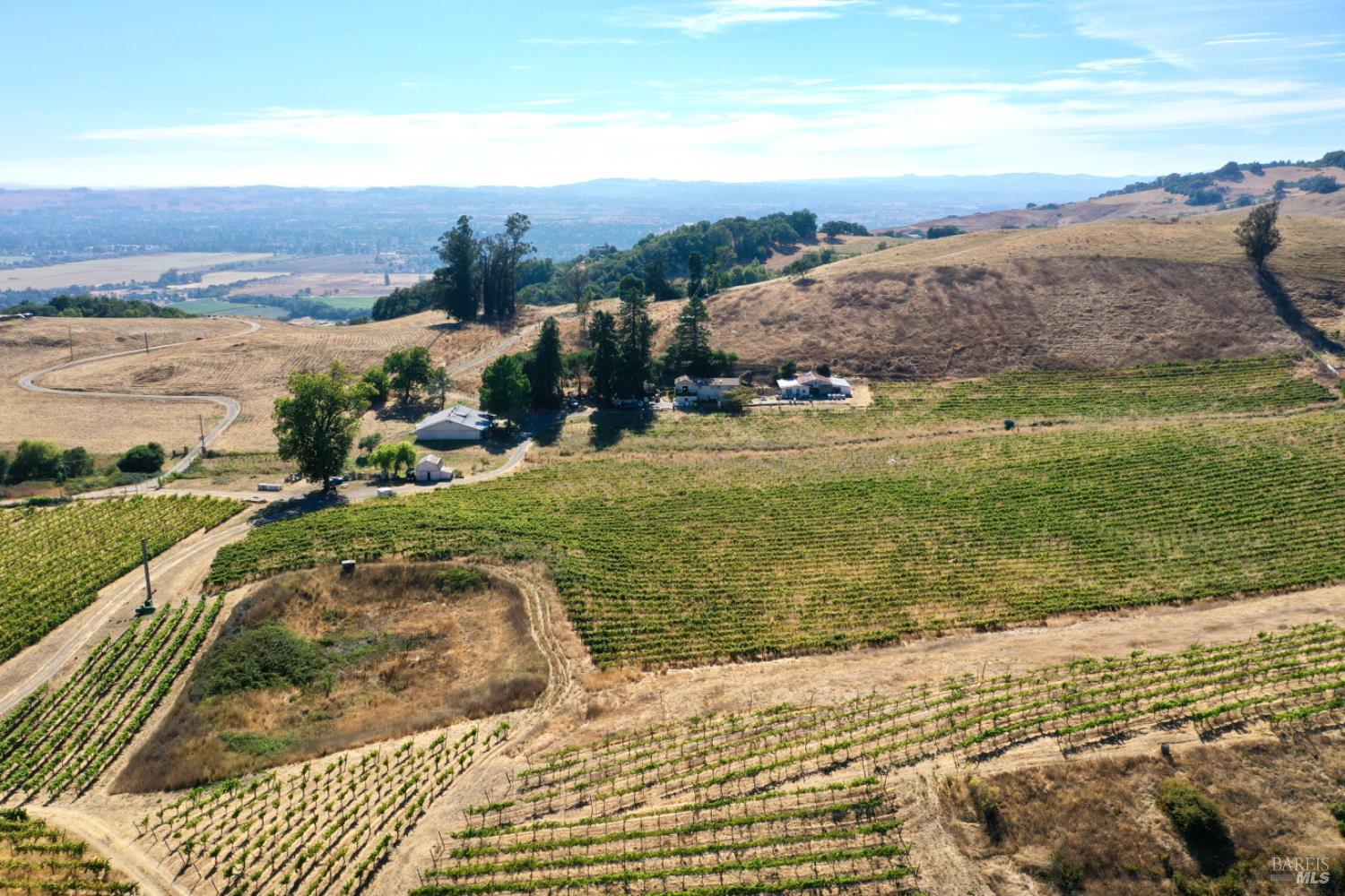 Santa Rosa, California, 95404, United States, 5 Bedrooms Bedrooms, ,4 BathroomsBathrooms,Residential,For Sale,1986461