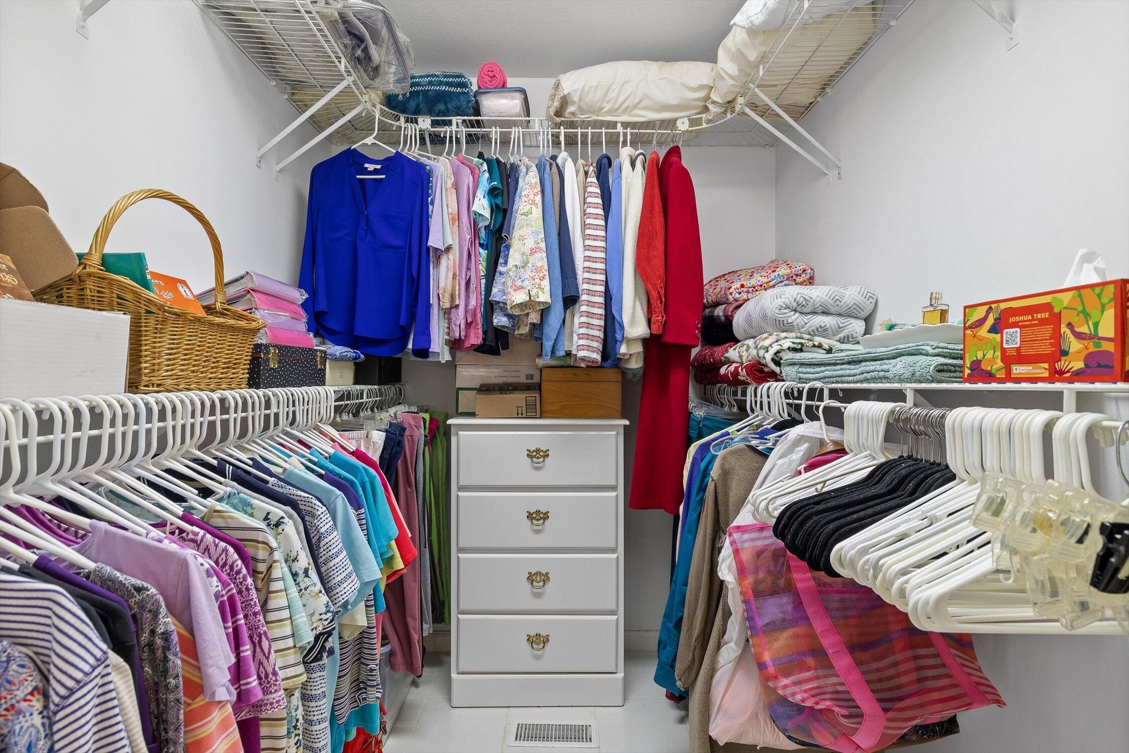 Bryant, Alabama, 35958, United States, 6 Bedrooms Bedrooms, ,3 BathroomsBathrooms,Residential,For Sale,1983058