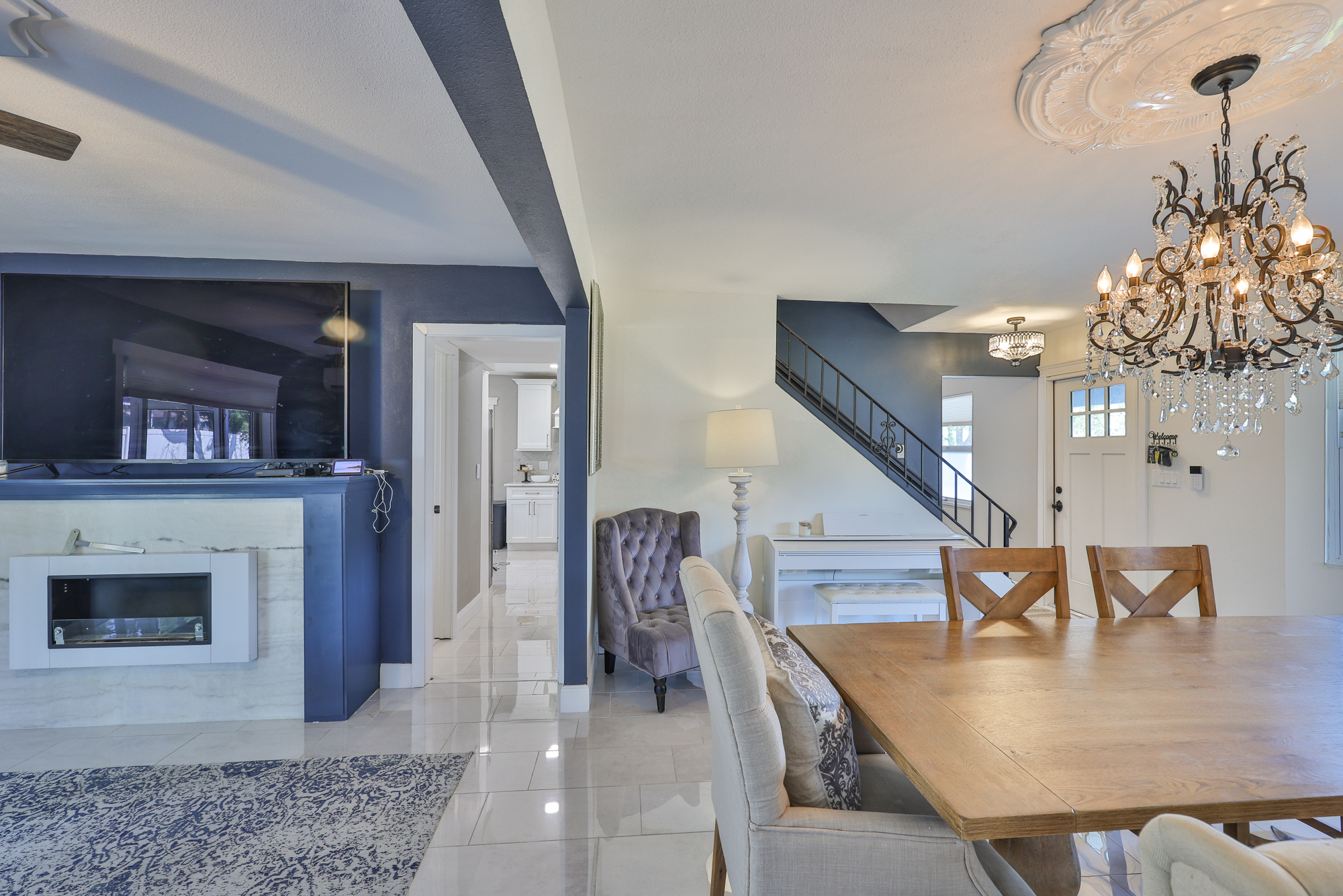 Seminole, Florida, 33772, United States, 3 Bedrooms Bedrooms, ,2 BathroomsBathrooms,Residential,For Sale,1978971