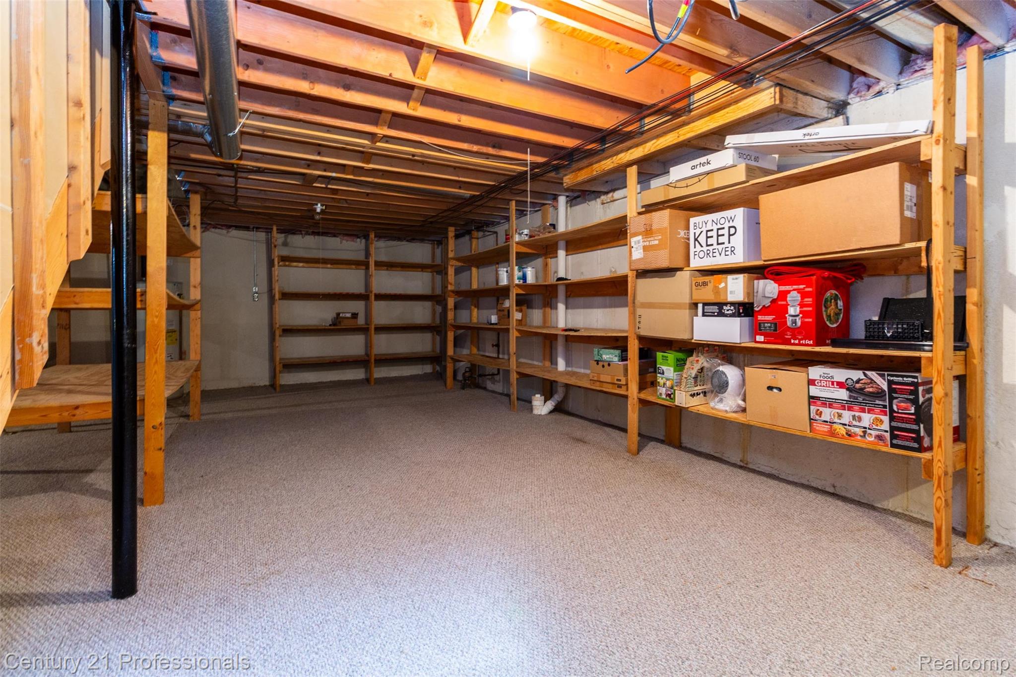 Troy, Michigan, 48084, United States, 4 Bedrooms Bedrooms, ,3 BathroomsBathrooms,Residential,For Sale,1976121